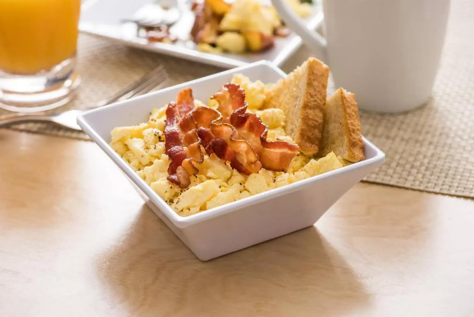 Breakfast in Hyatt Place Poughkeepsie - Hudson Valley Breakfast in Hyatt Place Poughkeepsie - Hudson Valley
