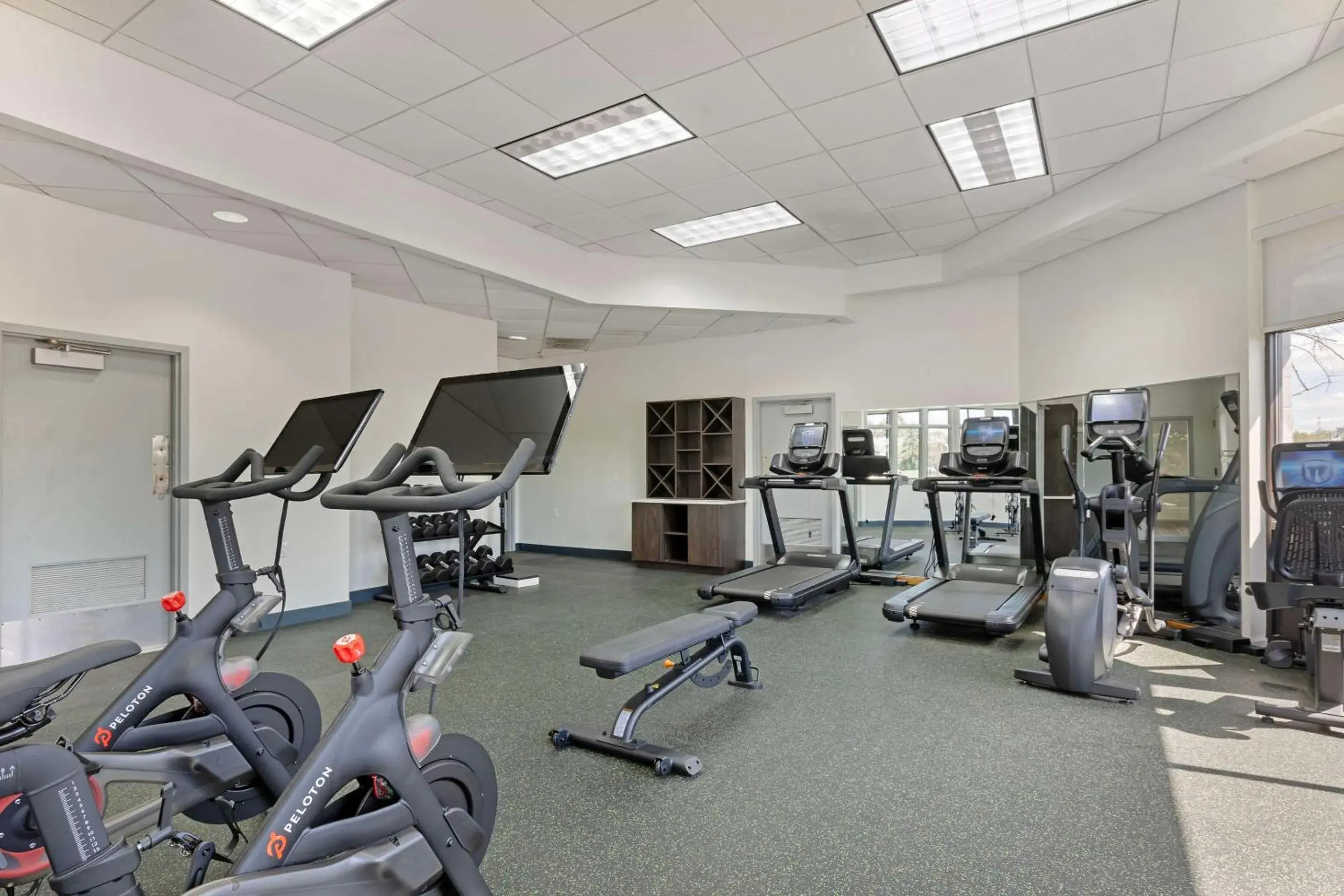 Fitness centre/facilities, Fitness Center/Facilities in Quality Inn near Finger Lakes and Seneca Falls