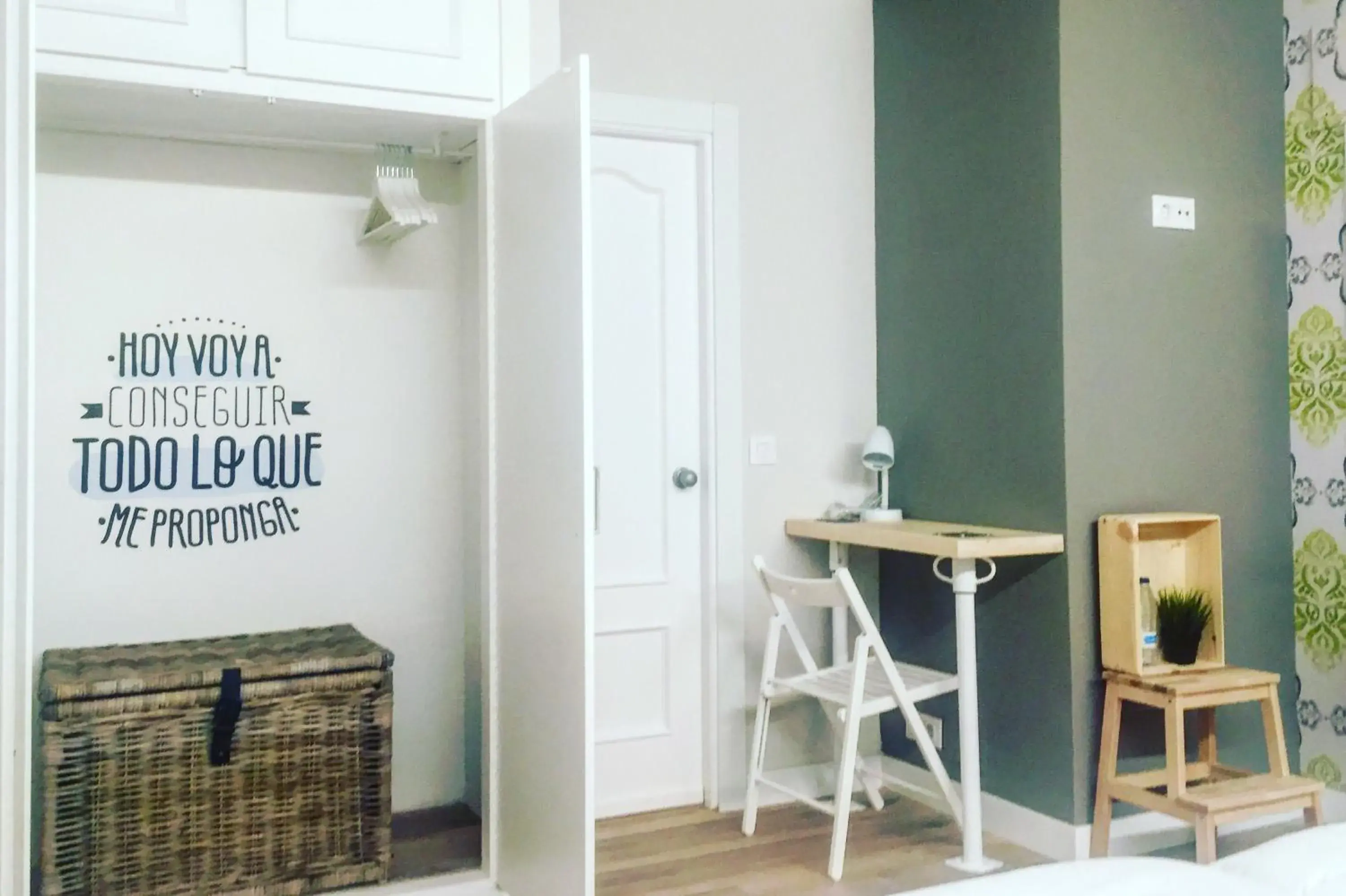 Family Room in Le Vintage Family Room in Le Vintage