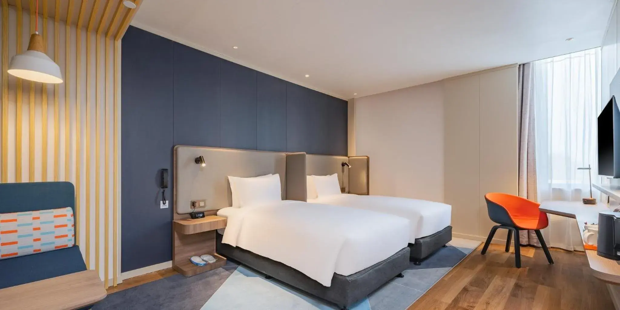 Photo of the whole room, Bed in Holiday Inn Express Taiyuan High Tech Zone, an IHG Hotel