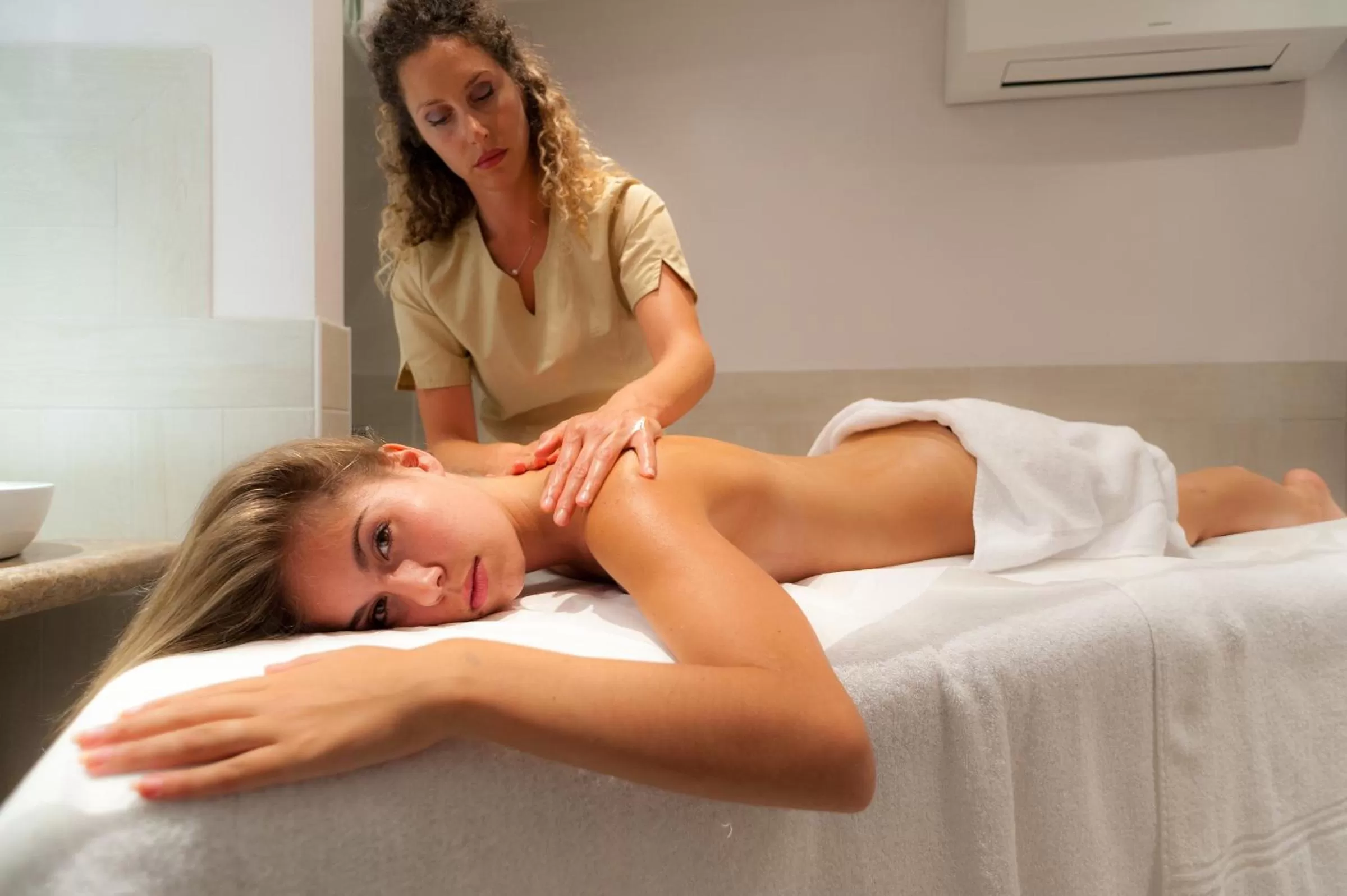 Spa and wellness centre/facilities in Hotel Plaza