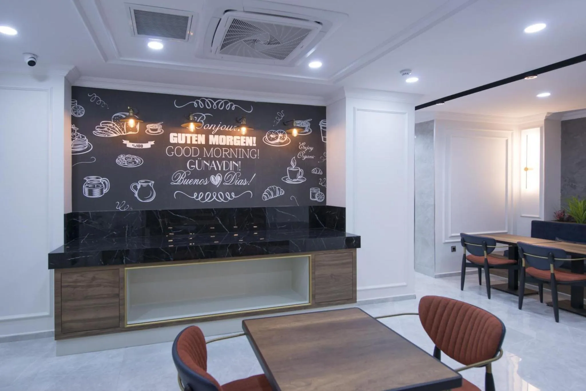 Lounge or bar in İSTPORT GARDEN HOTELS