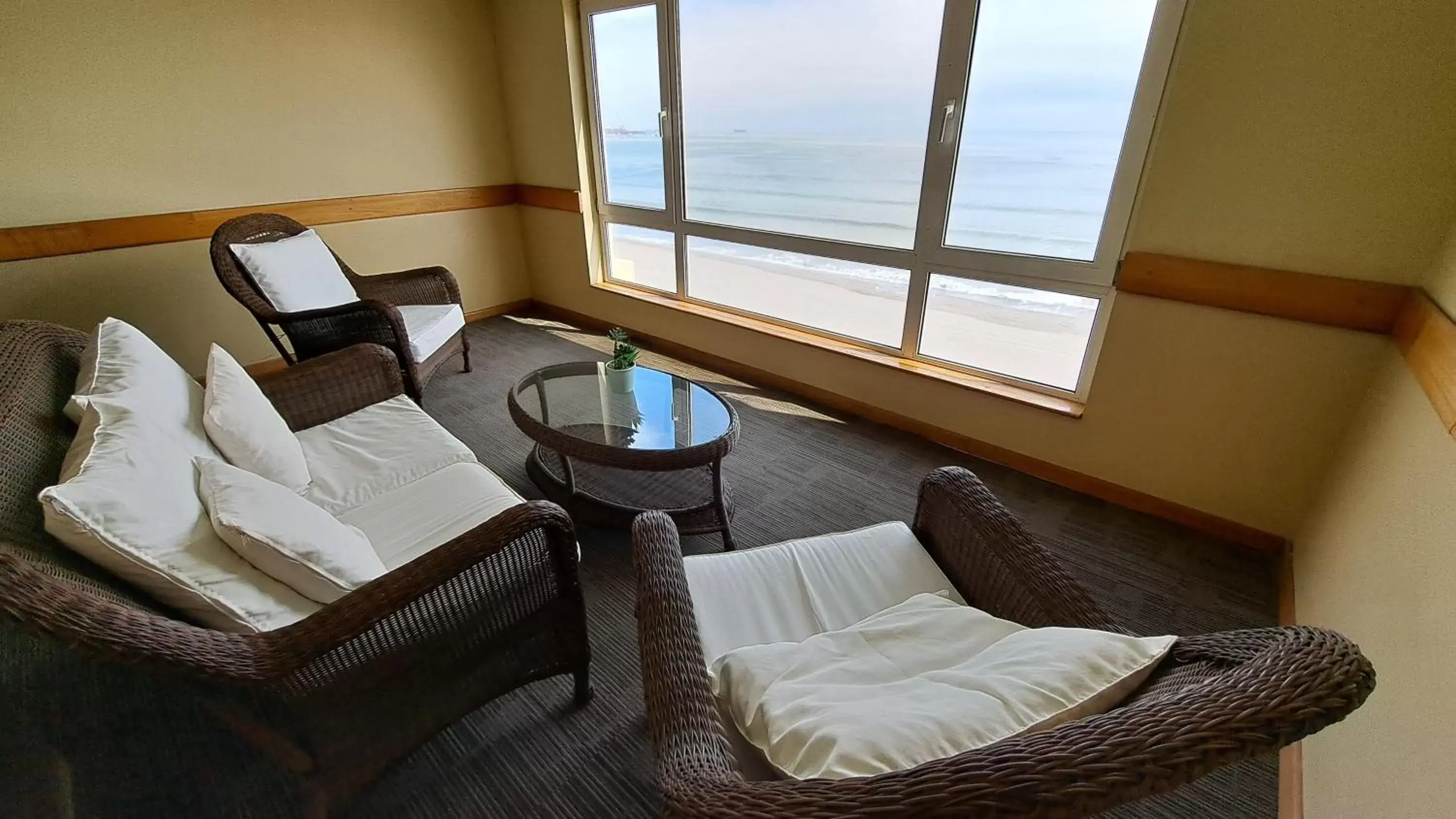 Living room, Seating Area in Hotel Diego De Almagro Arica