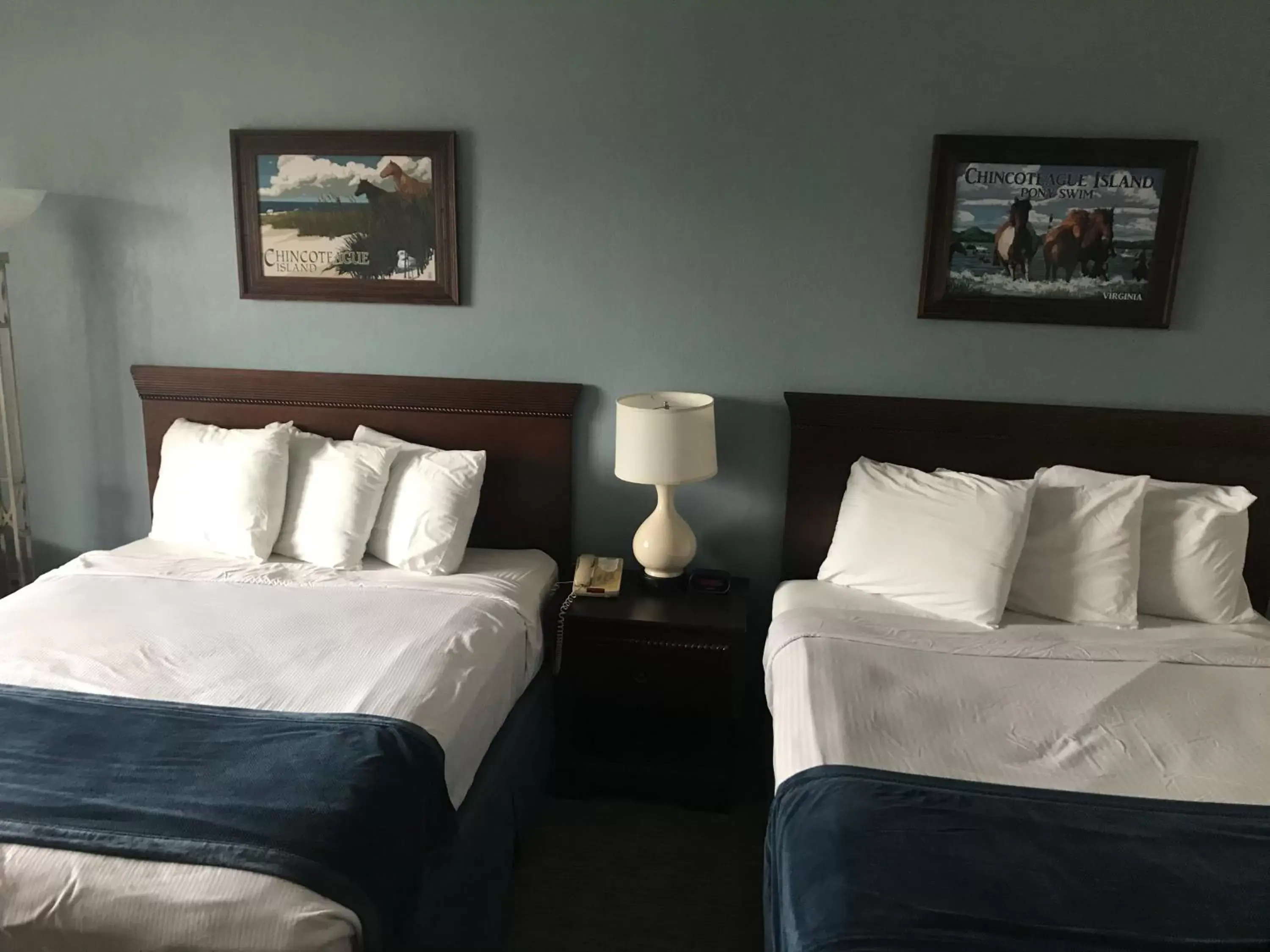Bed in Chincoteague Inn