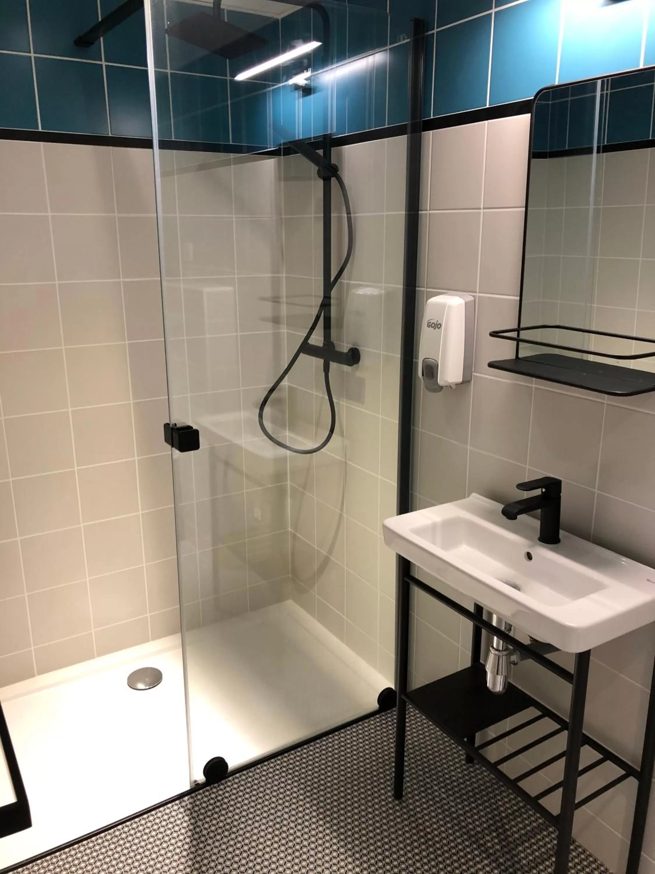 Bathroom in Hotel Cantosorgue