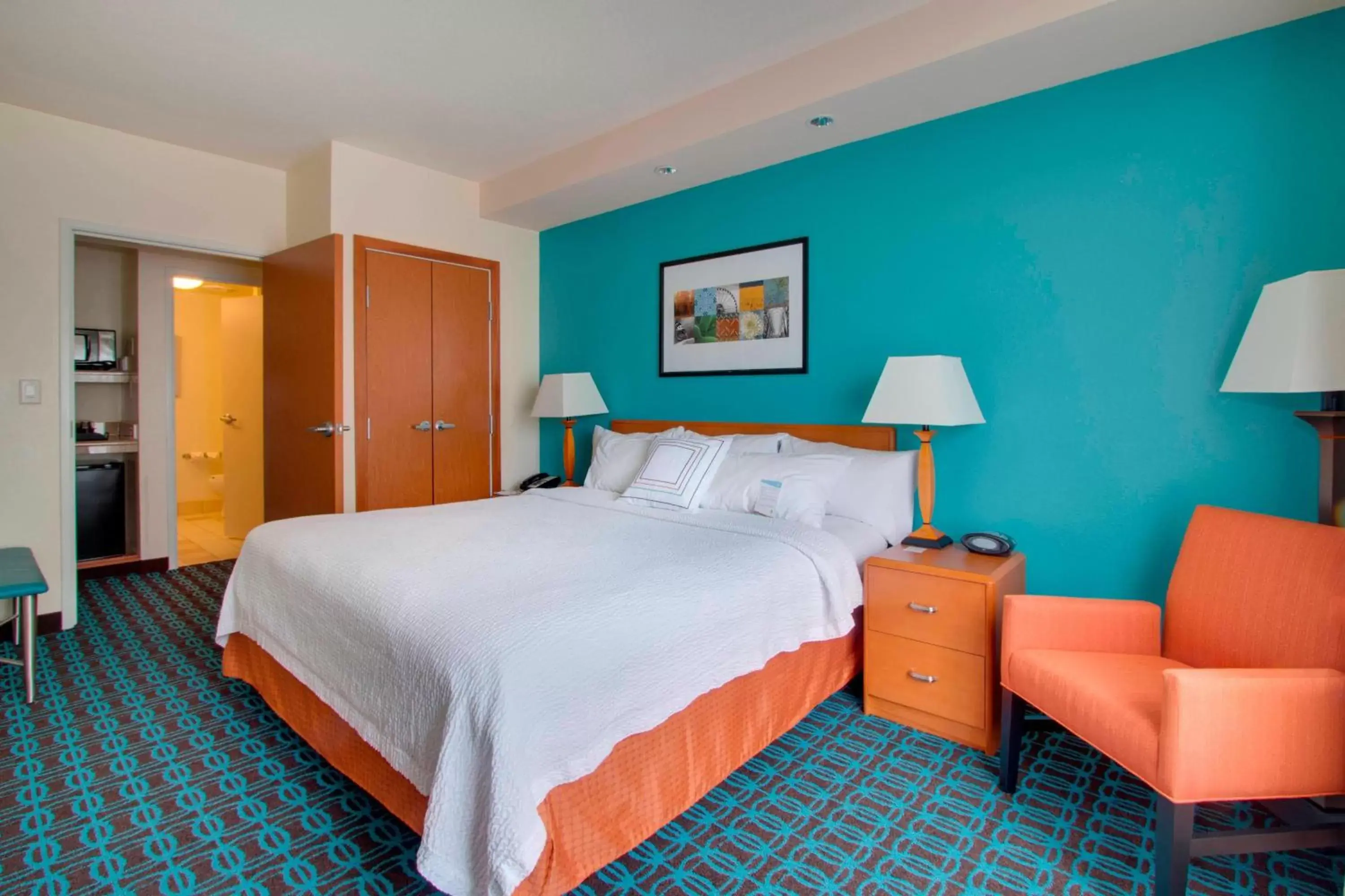 Bedroom, Bed in Fairfield Inn & Suites by Marriott Clermont