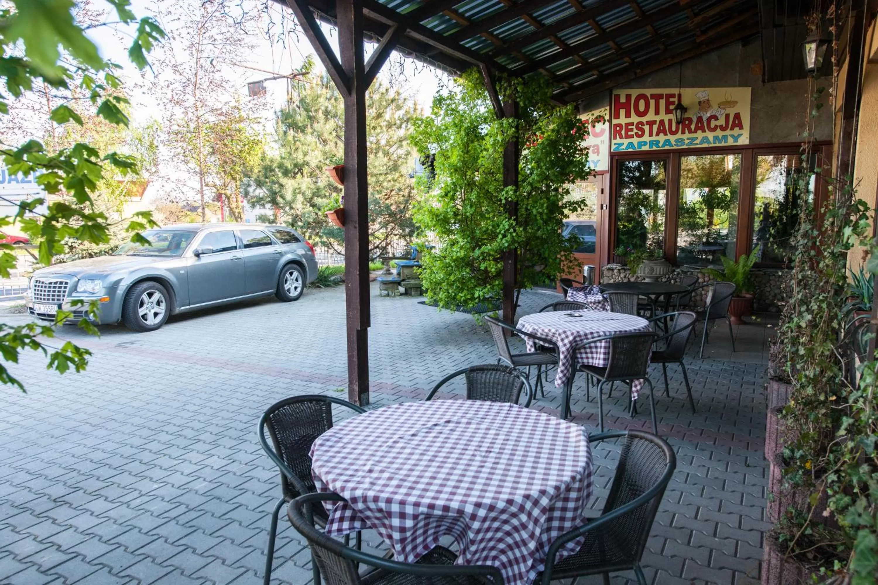 Facade/entrance in Gościniec Pod Furą