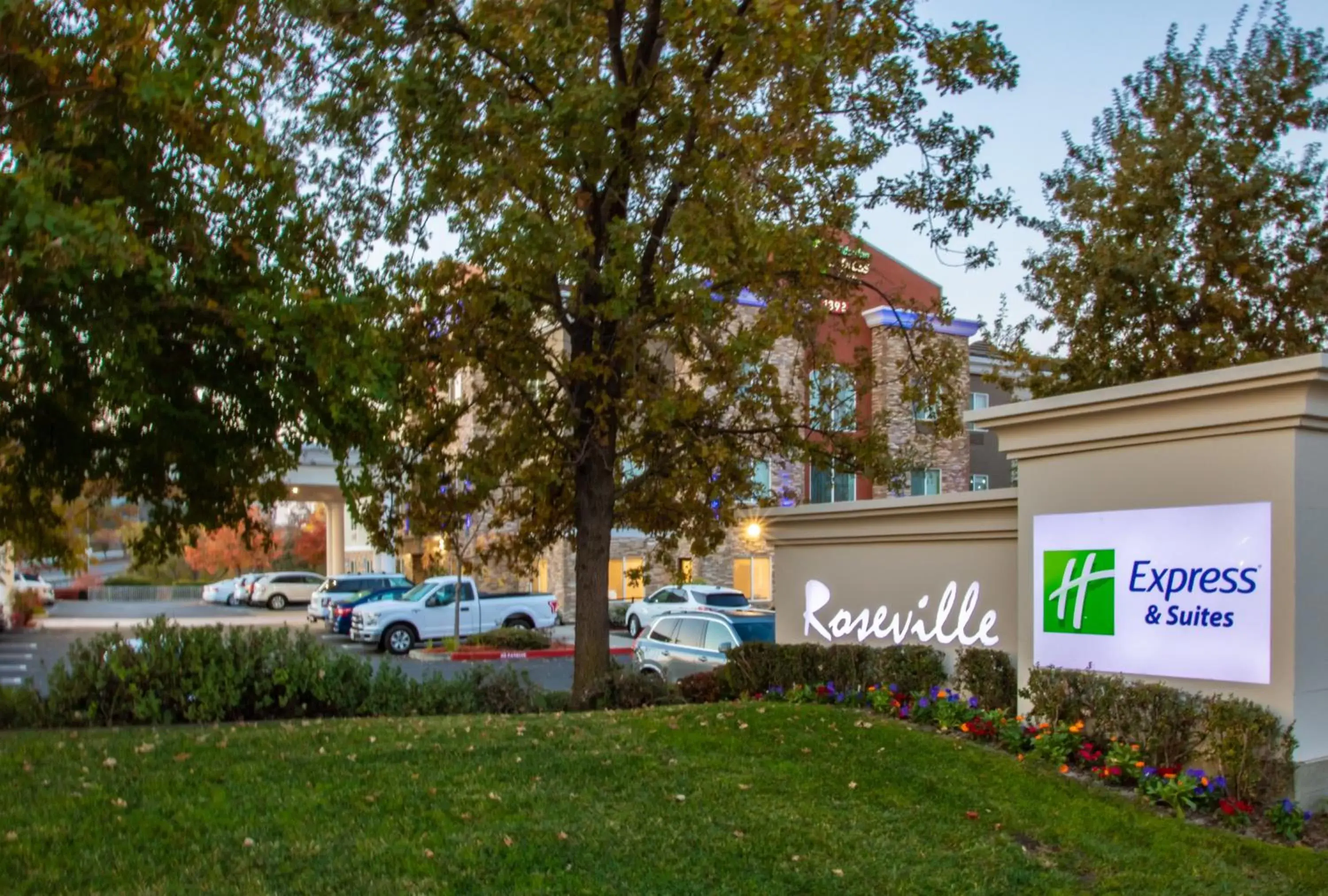 Other, Property Building in Holiday Inn Express Hotel & Suites Roseville - Galleria Area, an IHG Hotel