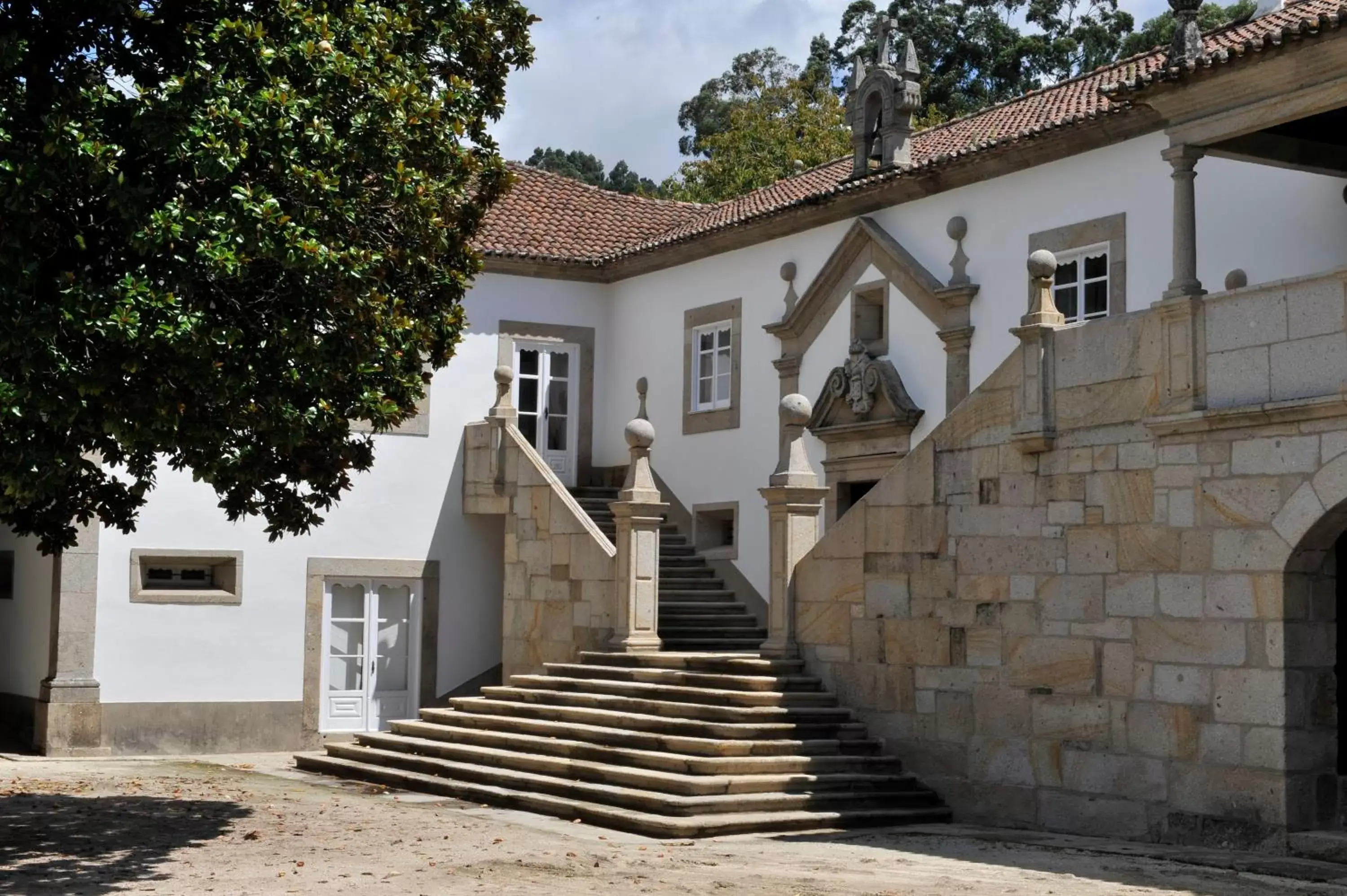 Facade/entrance, Property Building in Paço de Calheiros - Turismo de Habitação