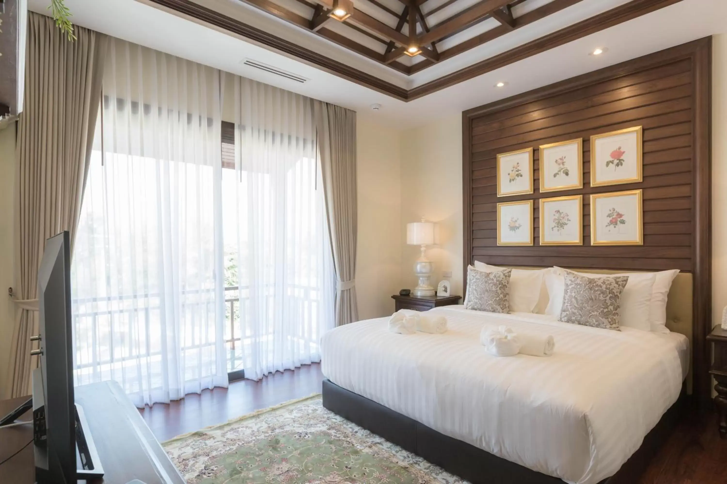 Bed in Content Villa Chiangmai