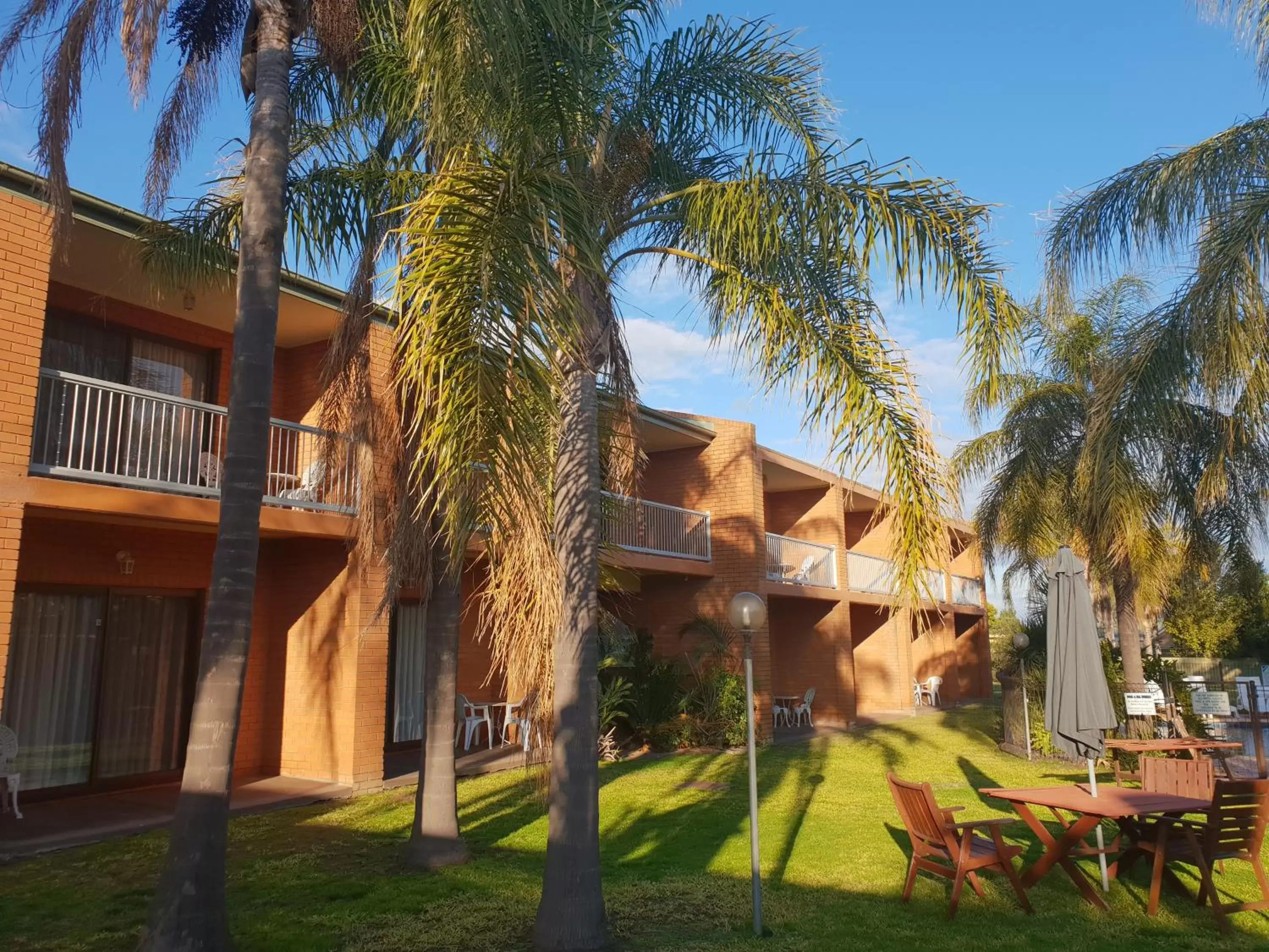 Garden in Crystal Fountain Motel Albury Garden in Crystal Fountain Motel Albury