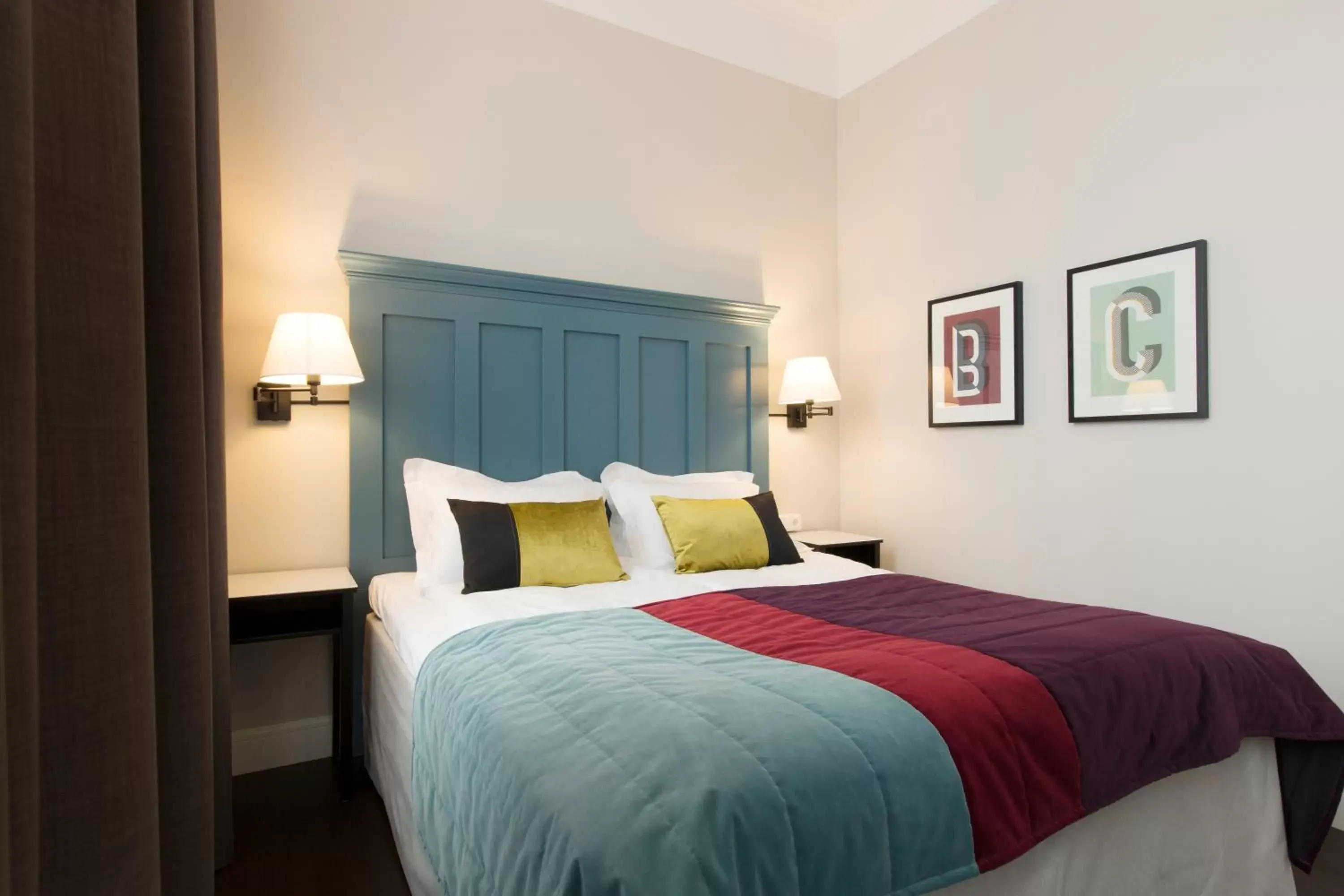Standard Double Room Basement Floor in Elite Hotel Mimer