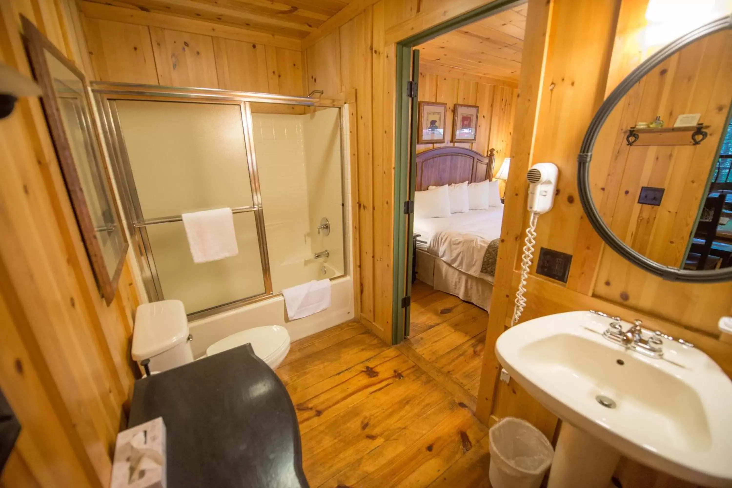 Bathroom in Cabins at Green Mountain, Trademark Collection by Wyndham