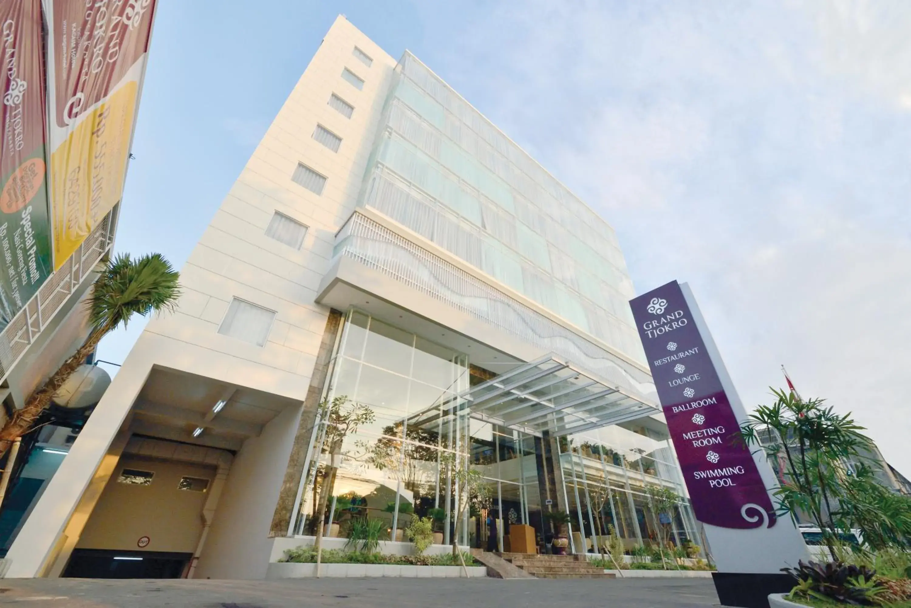 Facade/entrance, Property Building in Grand Tjokro Yogyakarta