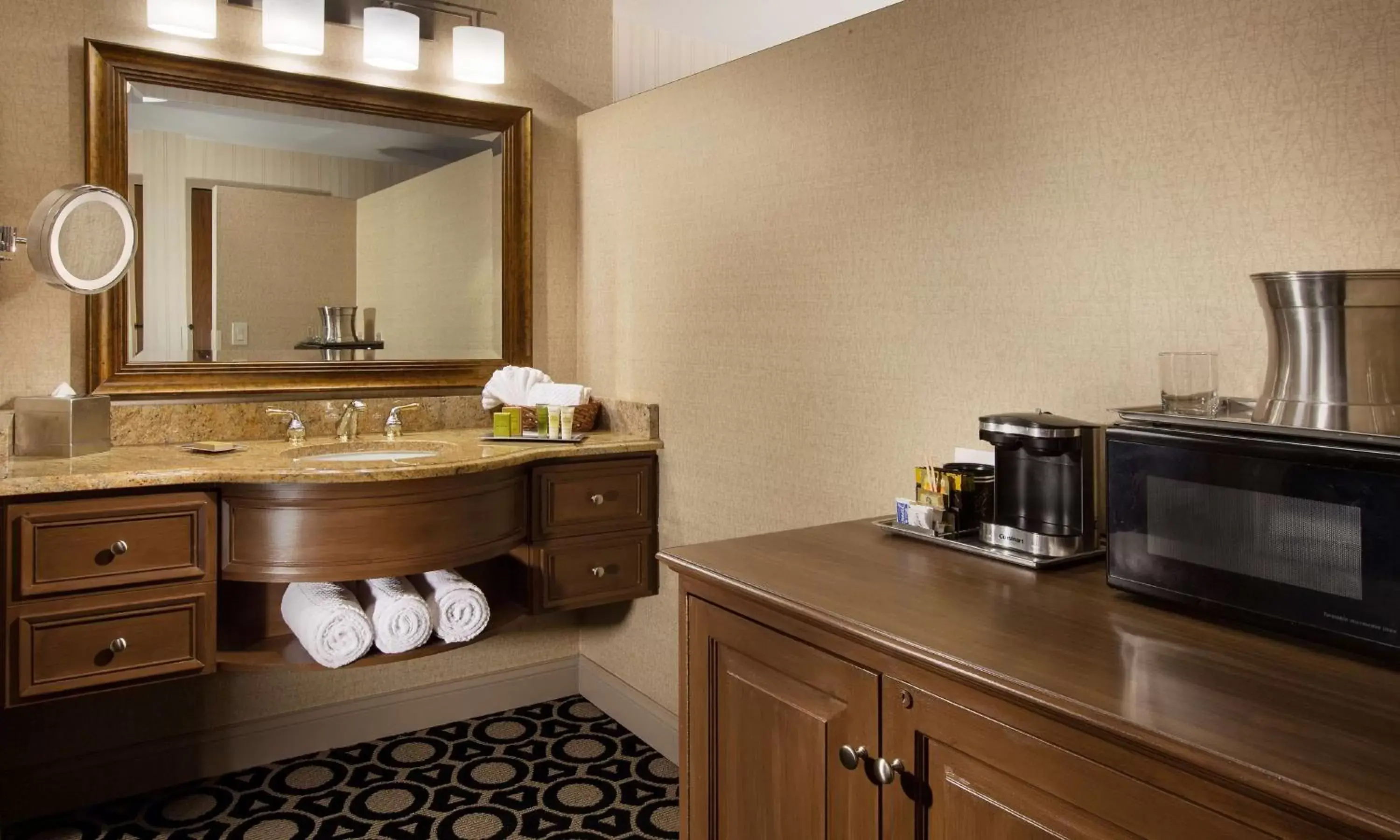 Other, Bathroom in Hilton Chicago/Northbrook