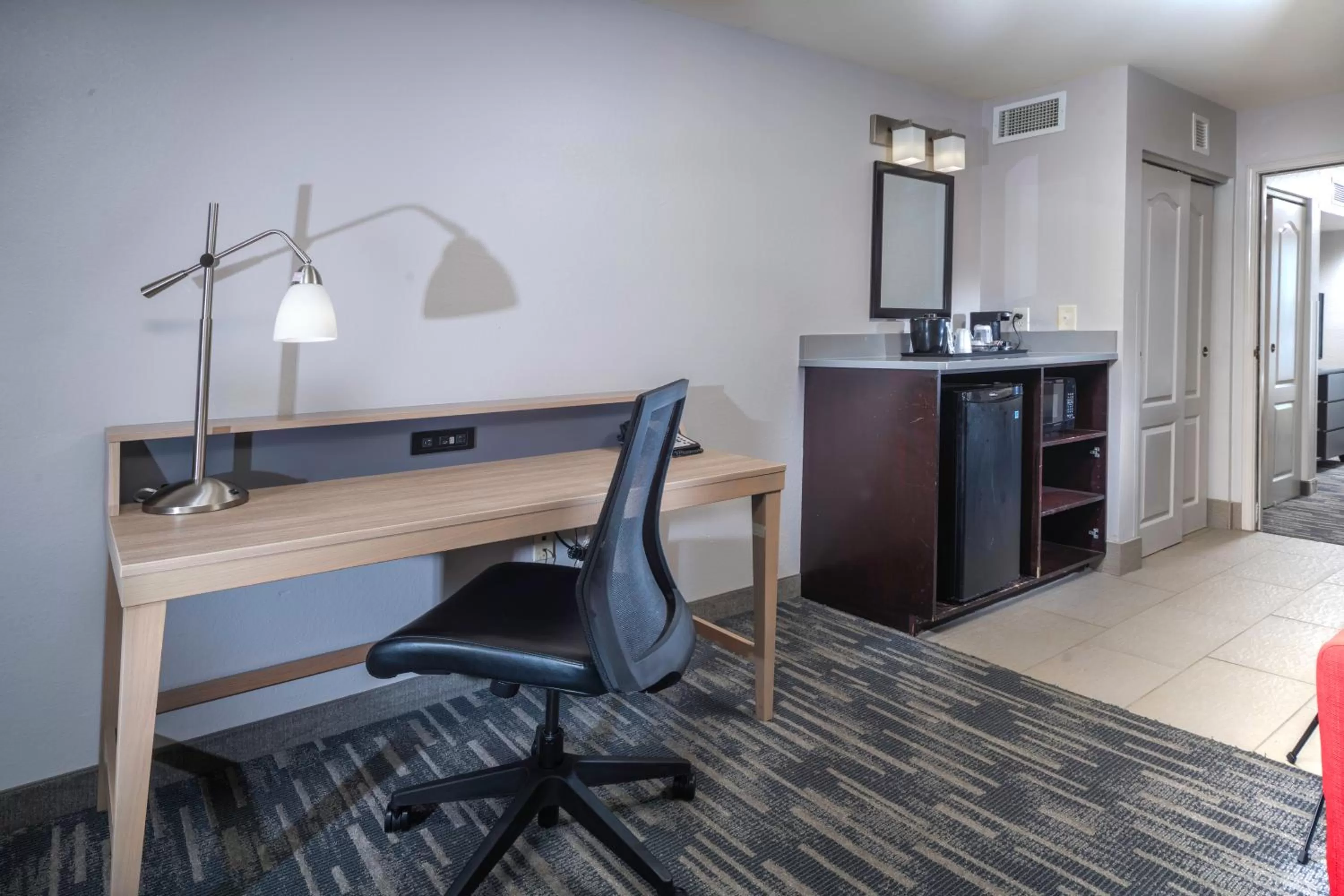 Photo of the whole room in Country Inn & Suites by Radisson, Rocky Mount, NC