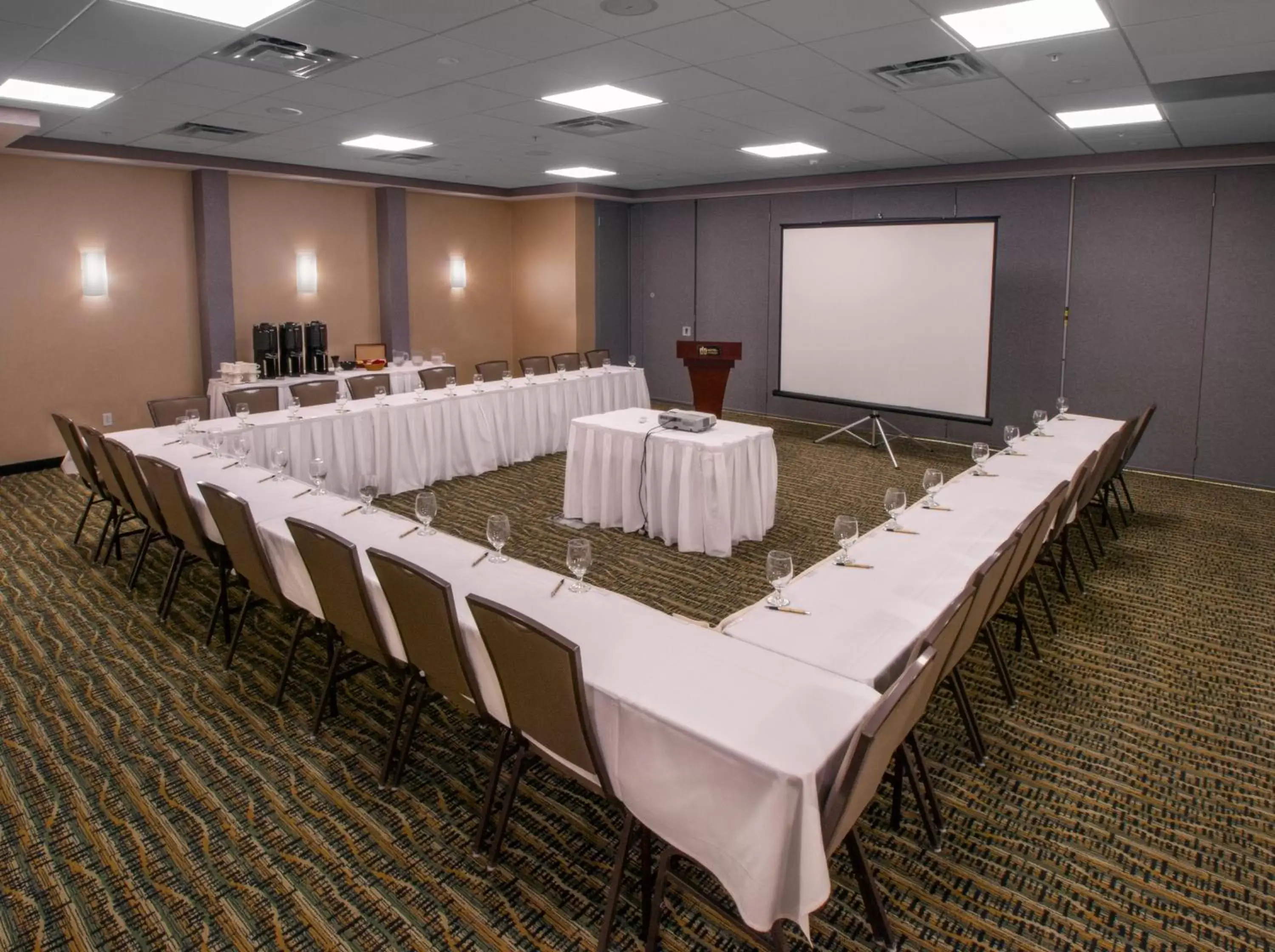 Banquet/Function facilities in Hotel Ithaca