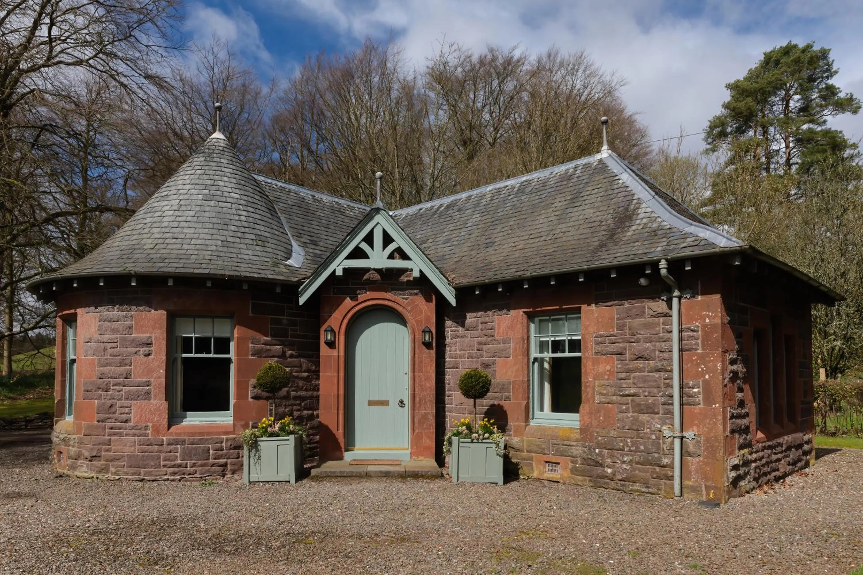 Property building in Cromlix