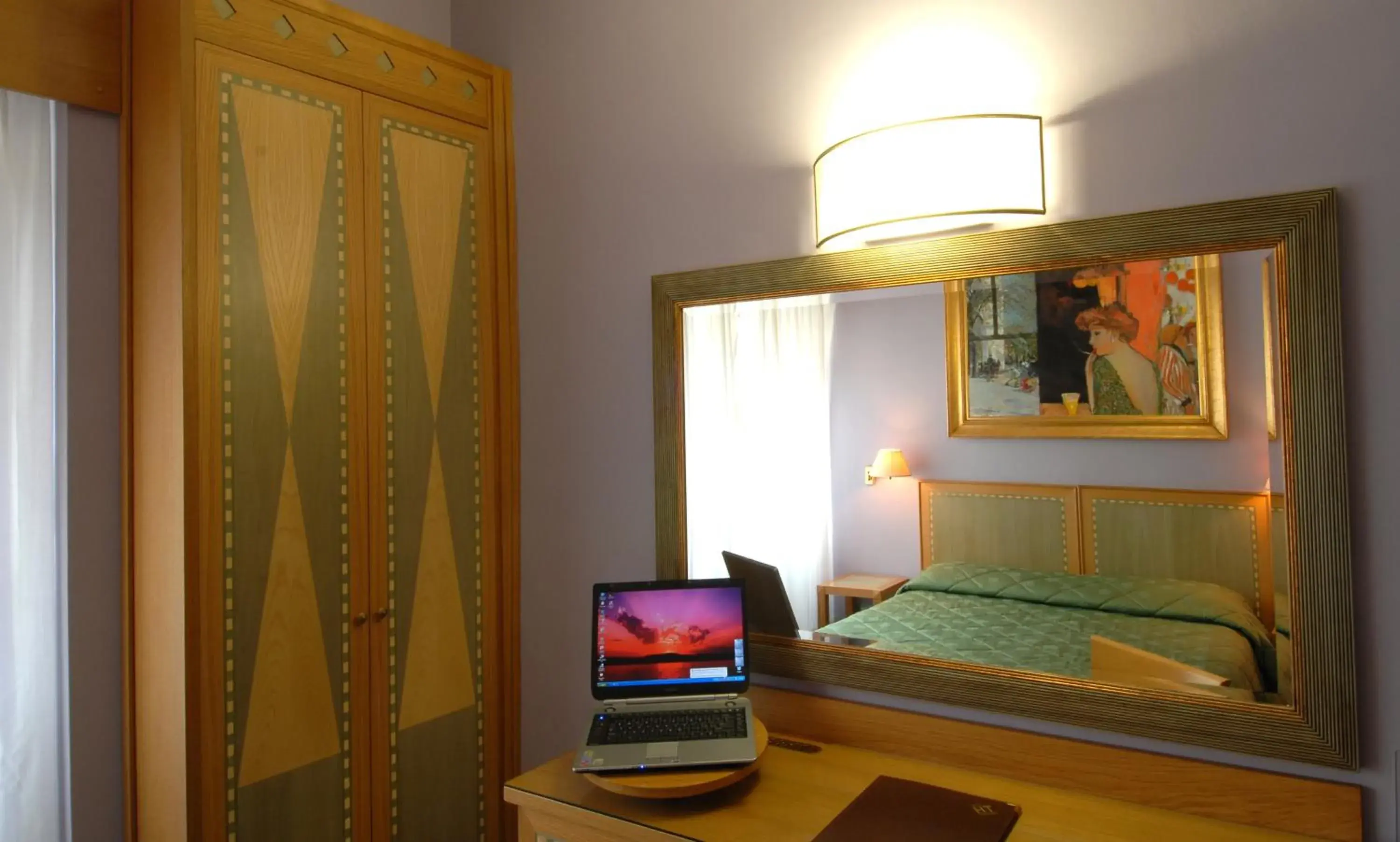 Double or Twin Room in Hotel Touring Double or Twin Room in Hotel Touring