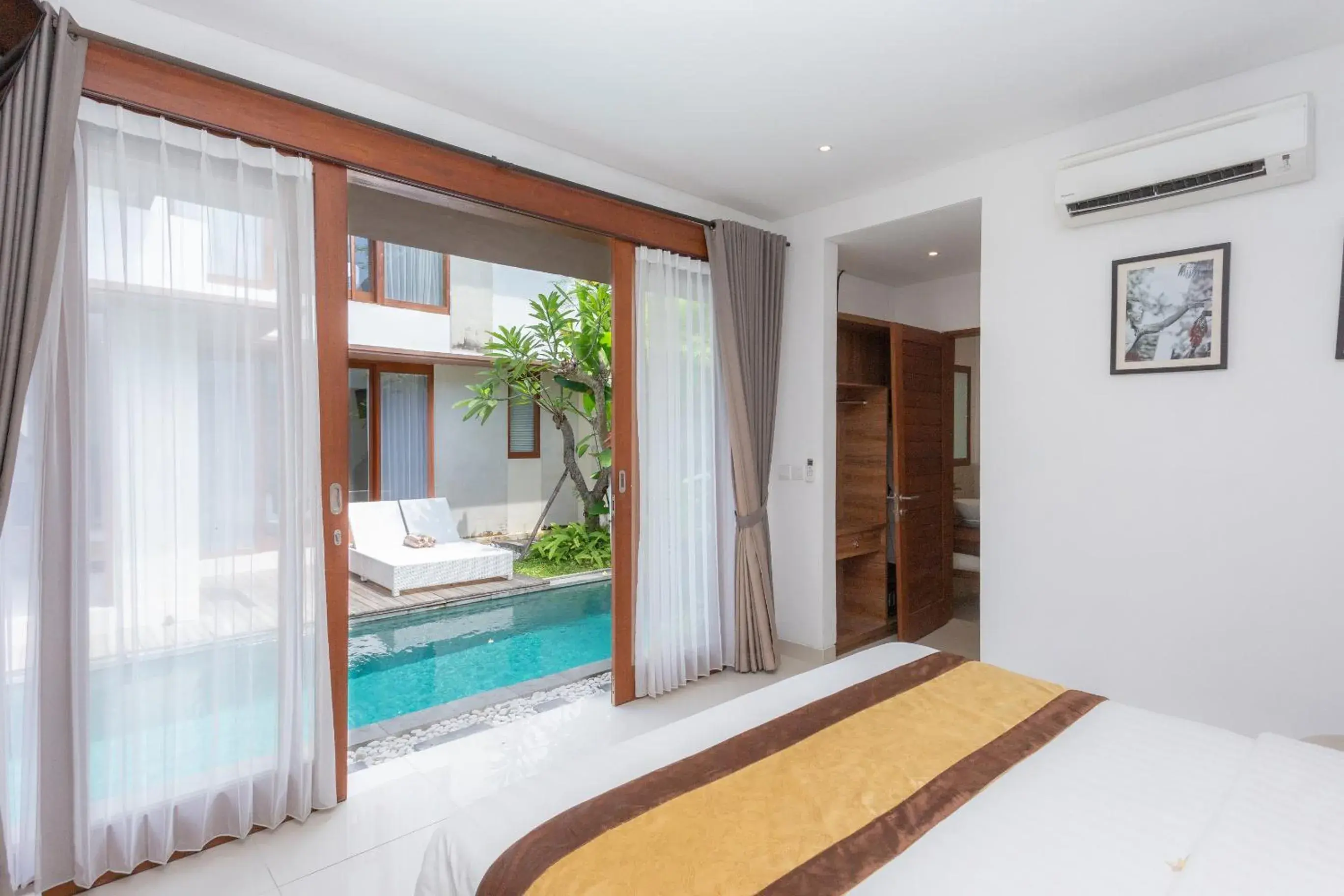 Bedroom, Swimming Pool in The Sakaye Villas & Spa