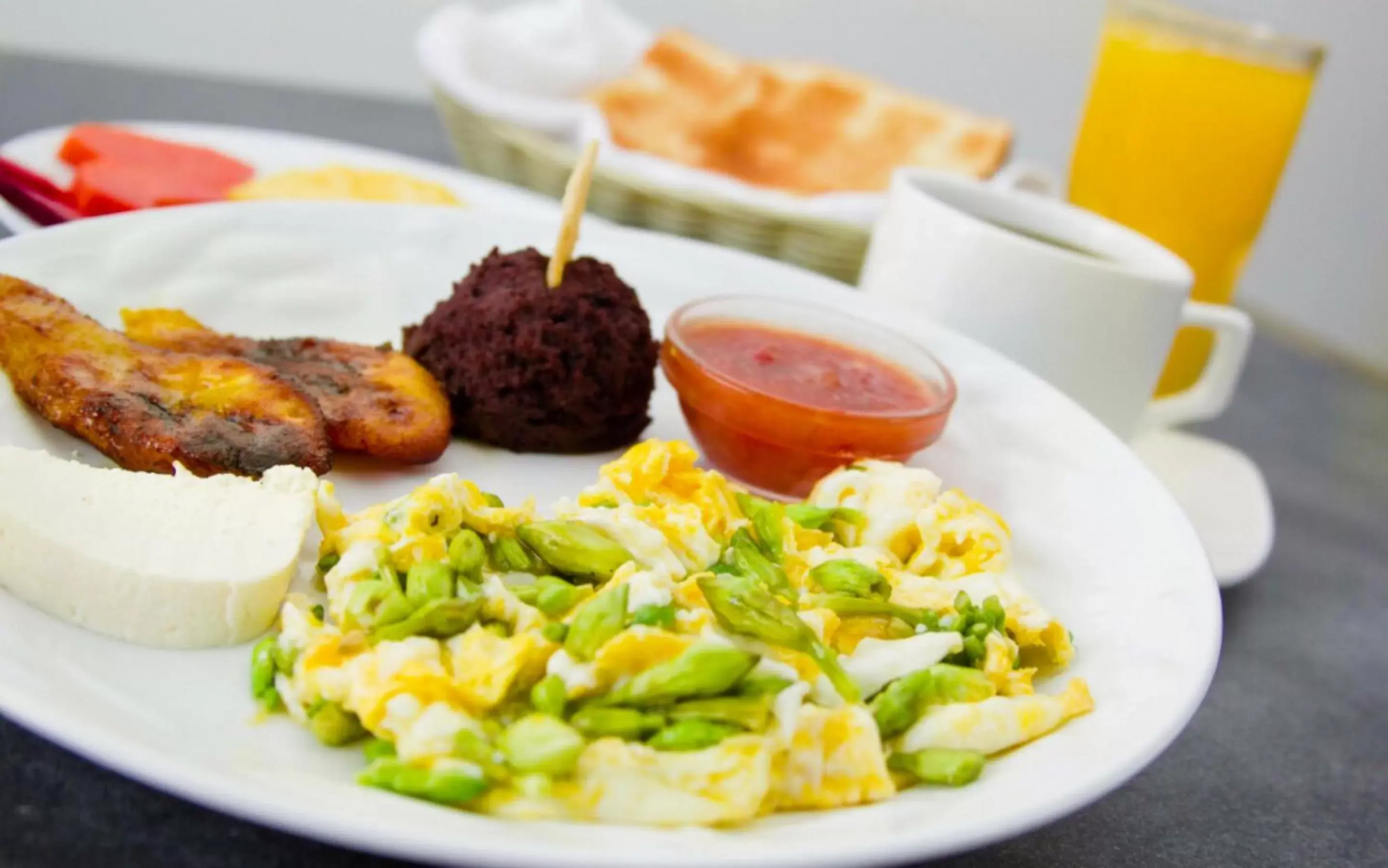 Breakfast in Hotel Villa Florencia Zona Rosa Breakfast in Hotel Villa Florencia Zona Rosa