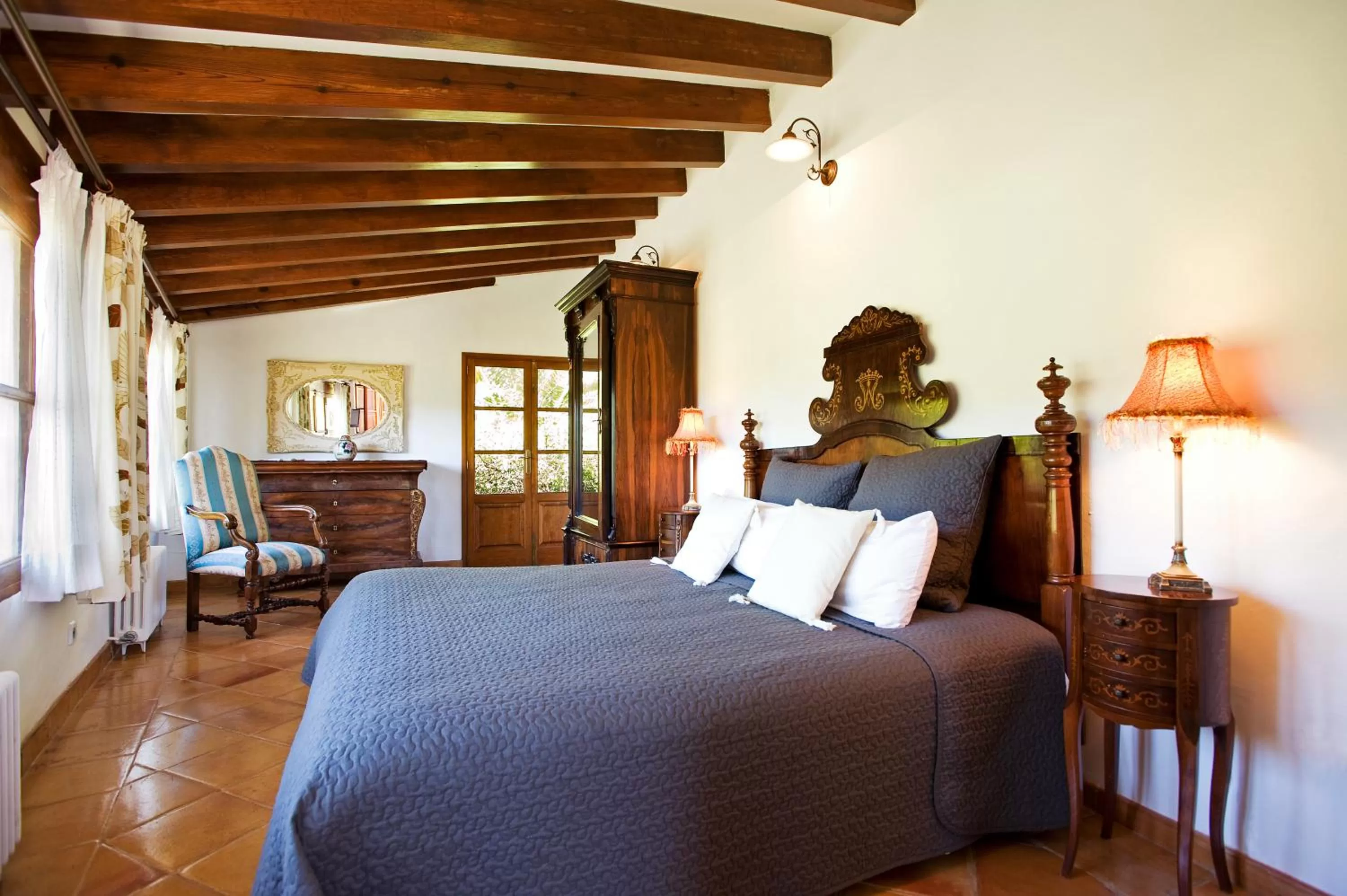 Photo of the whole room, Bed in Sa Vall Valldemossa