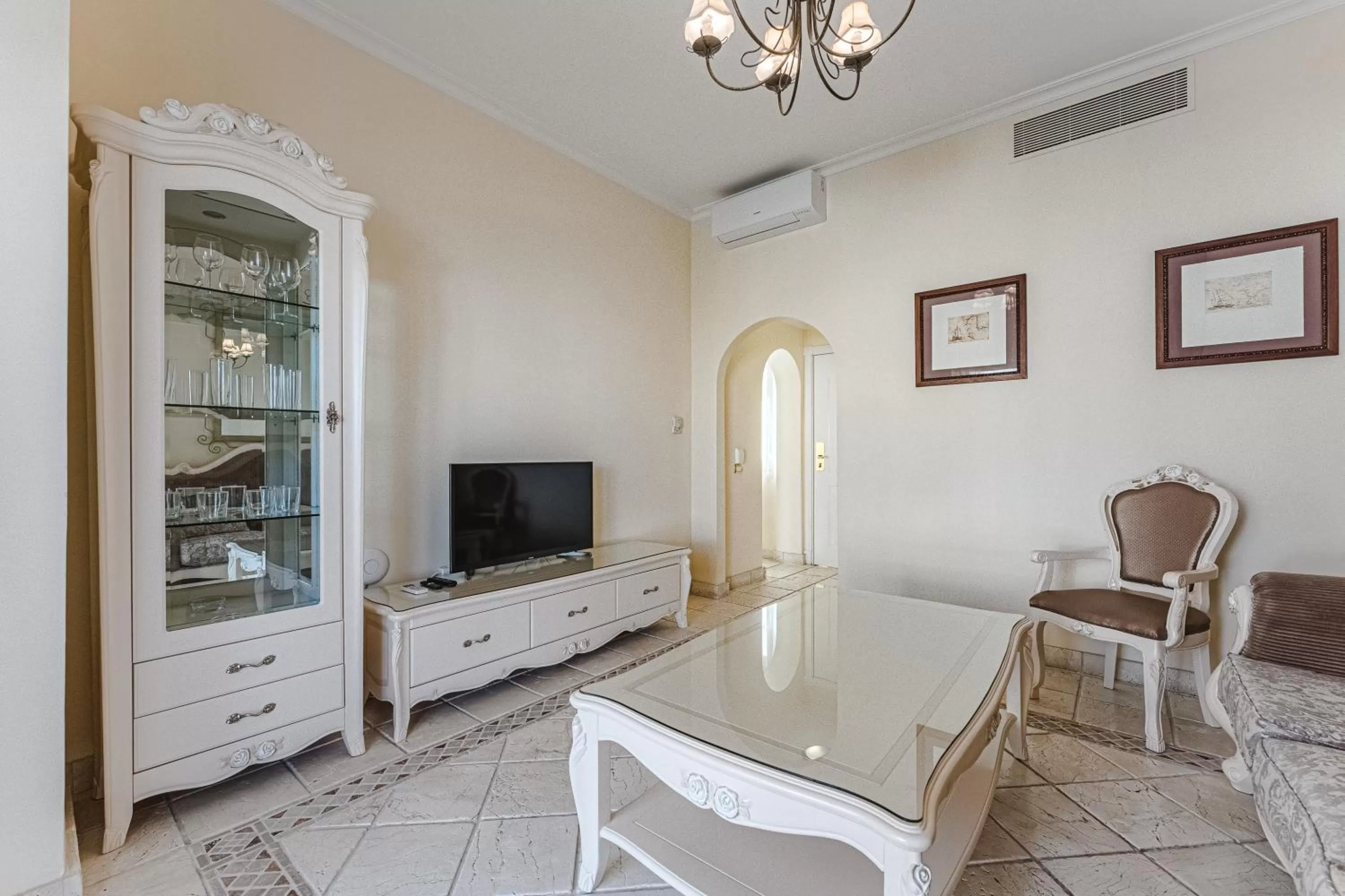 Living room in Flamingo Suites Boutique Hotel