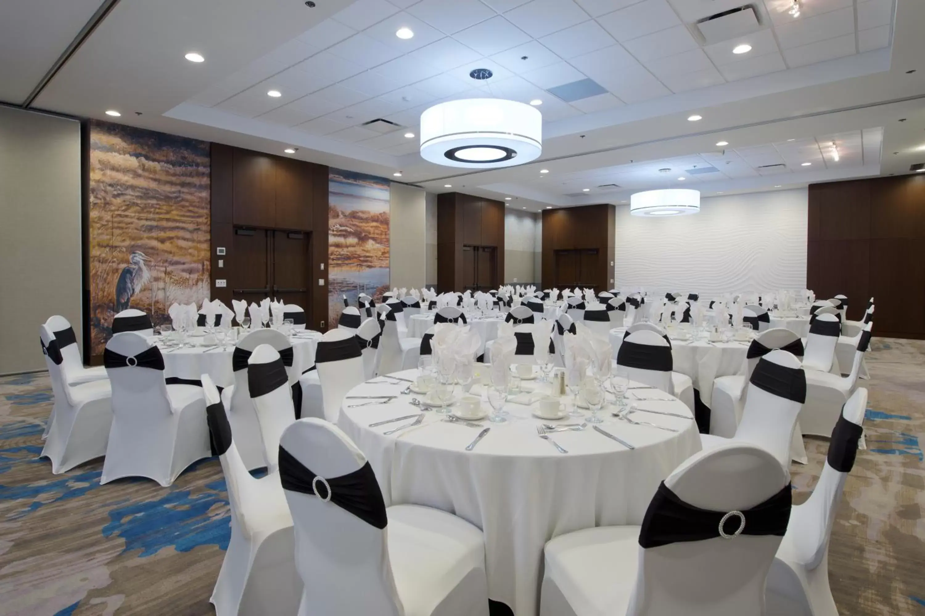 Balcony/Terrace, Banquet Facilities in Coast Tsawwassen Inn