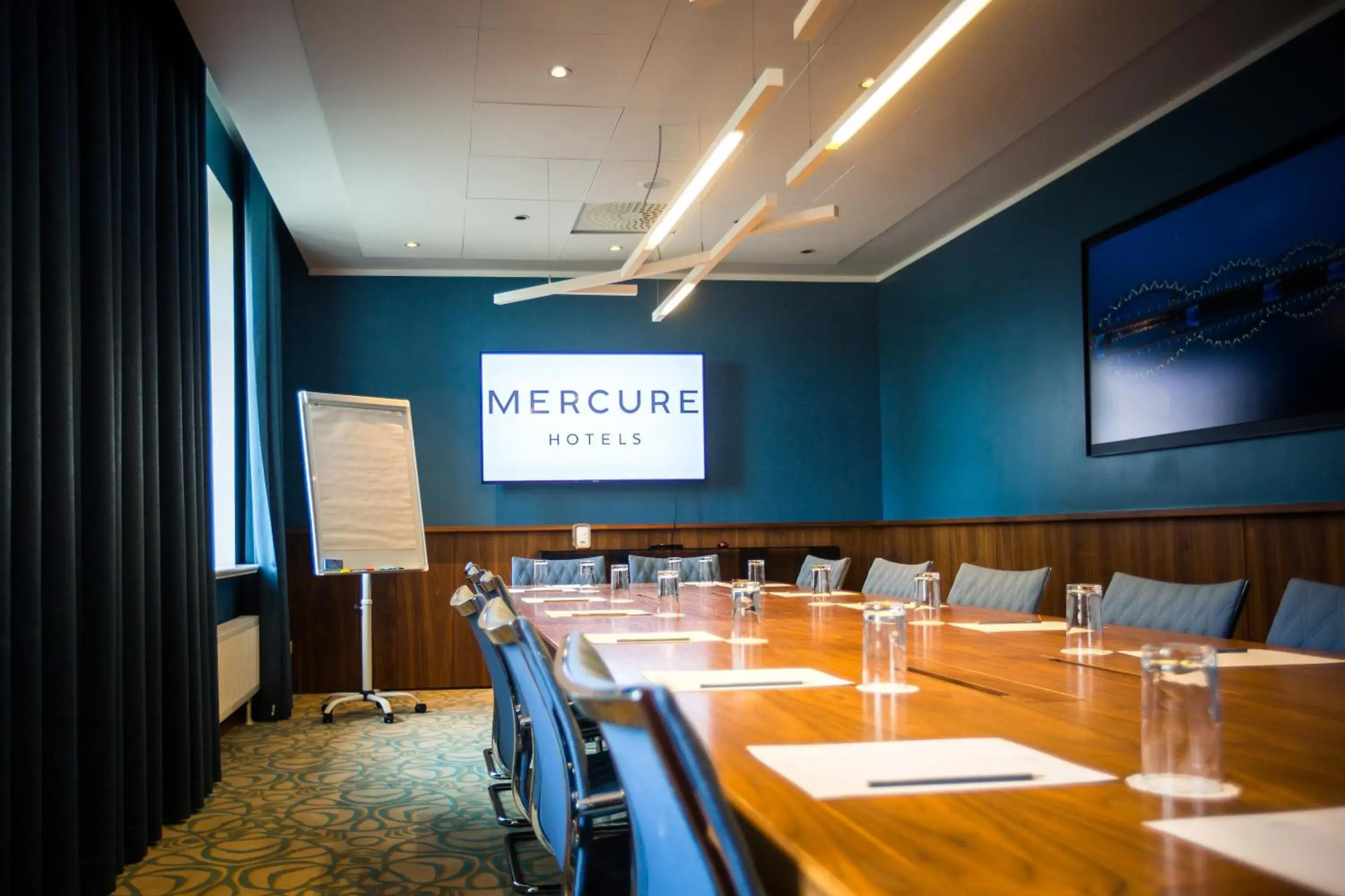 Meeting/conference room, Restaurant/Places to Eat in Mercure Riga Centre
