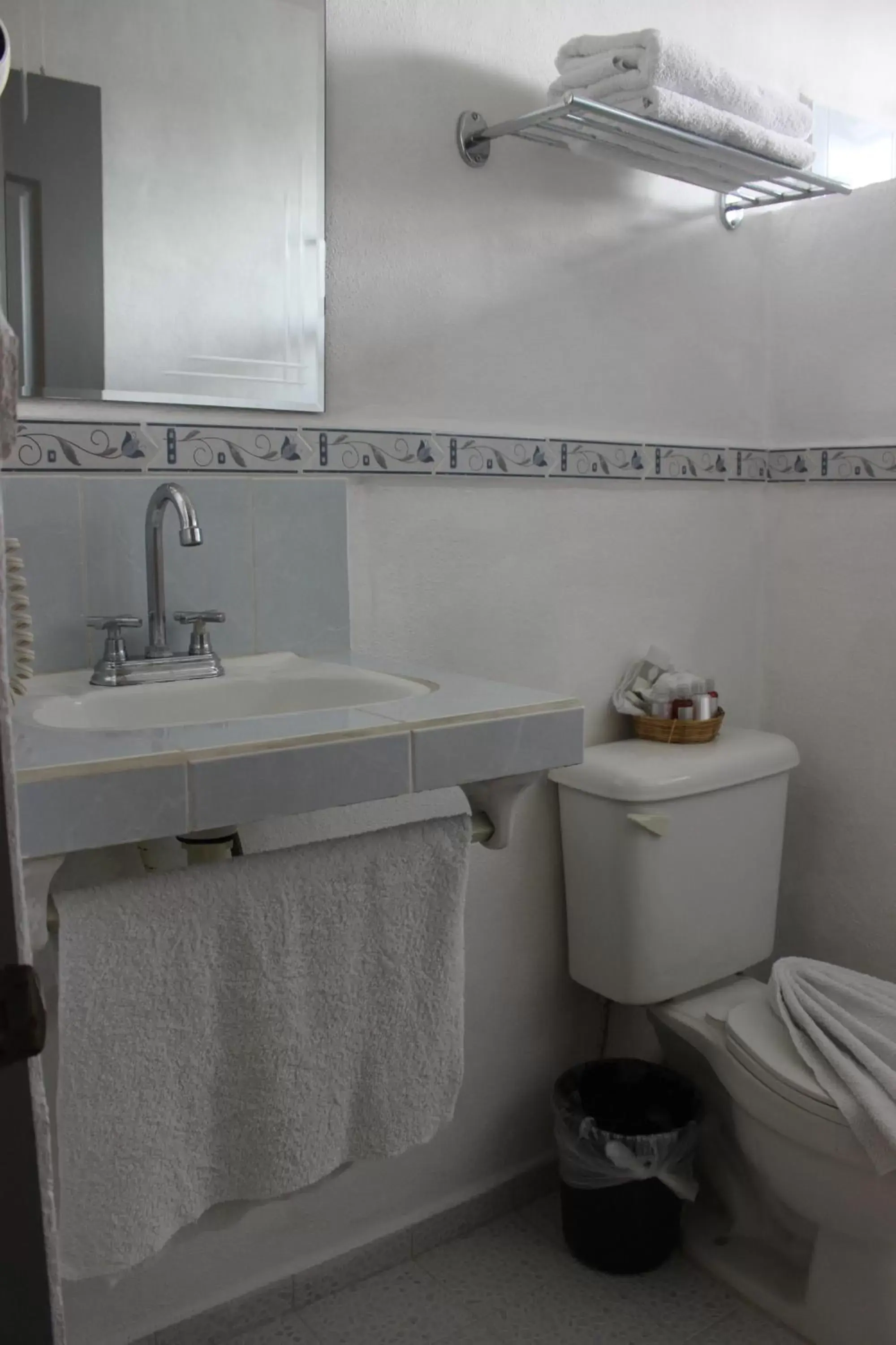 Bathroom in Casa Akbal B&B