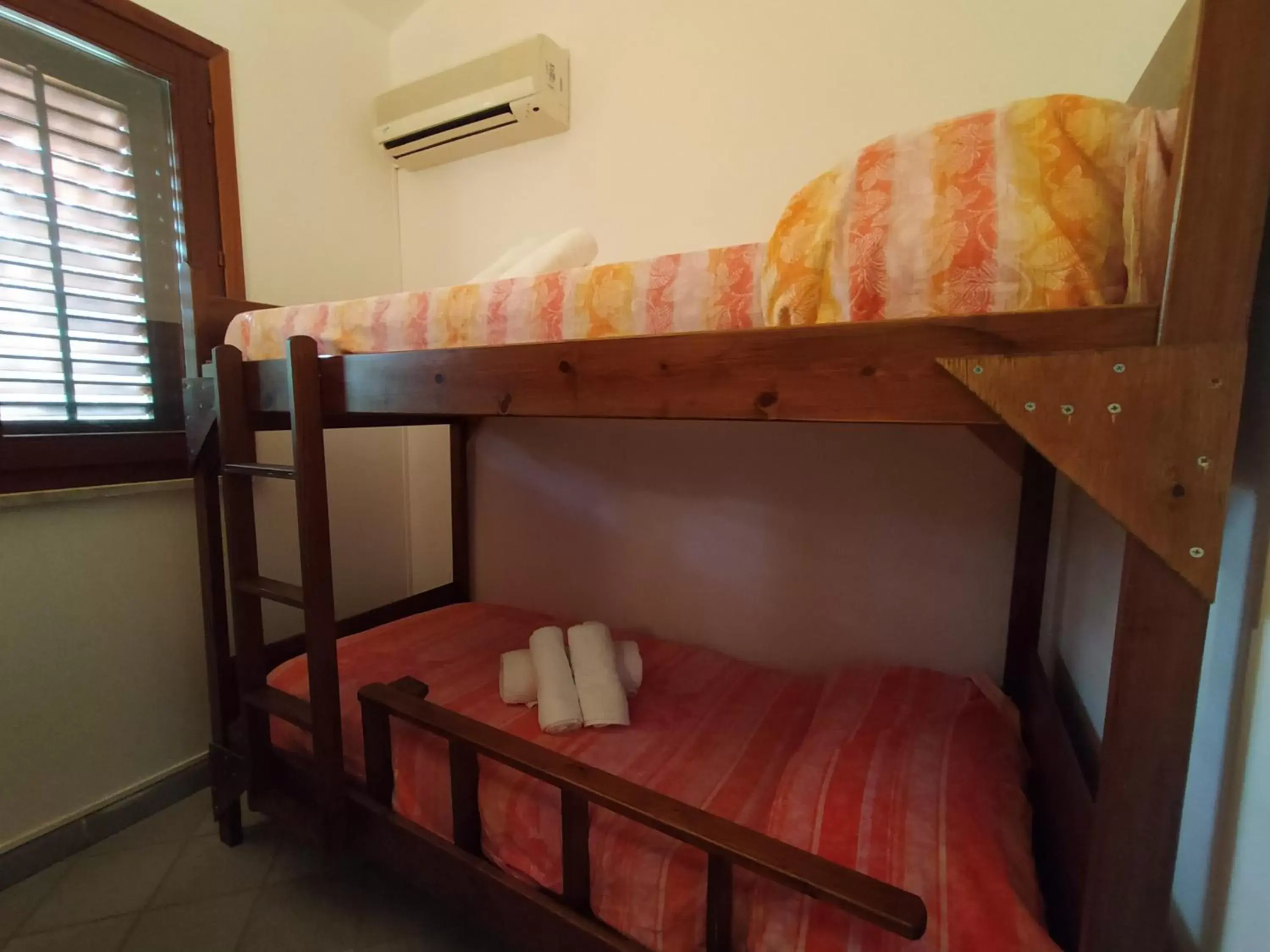 Bunk Bed in SanVitoTour- Residence Il Baglio