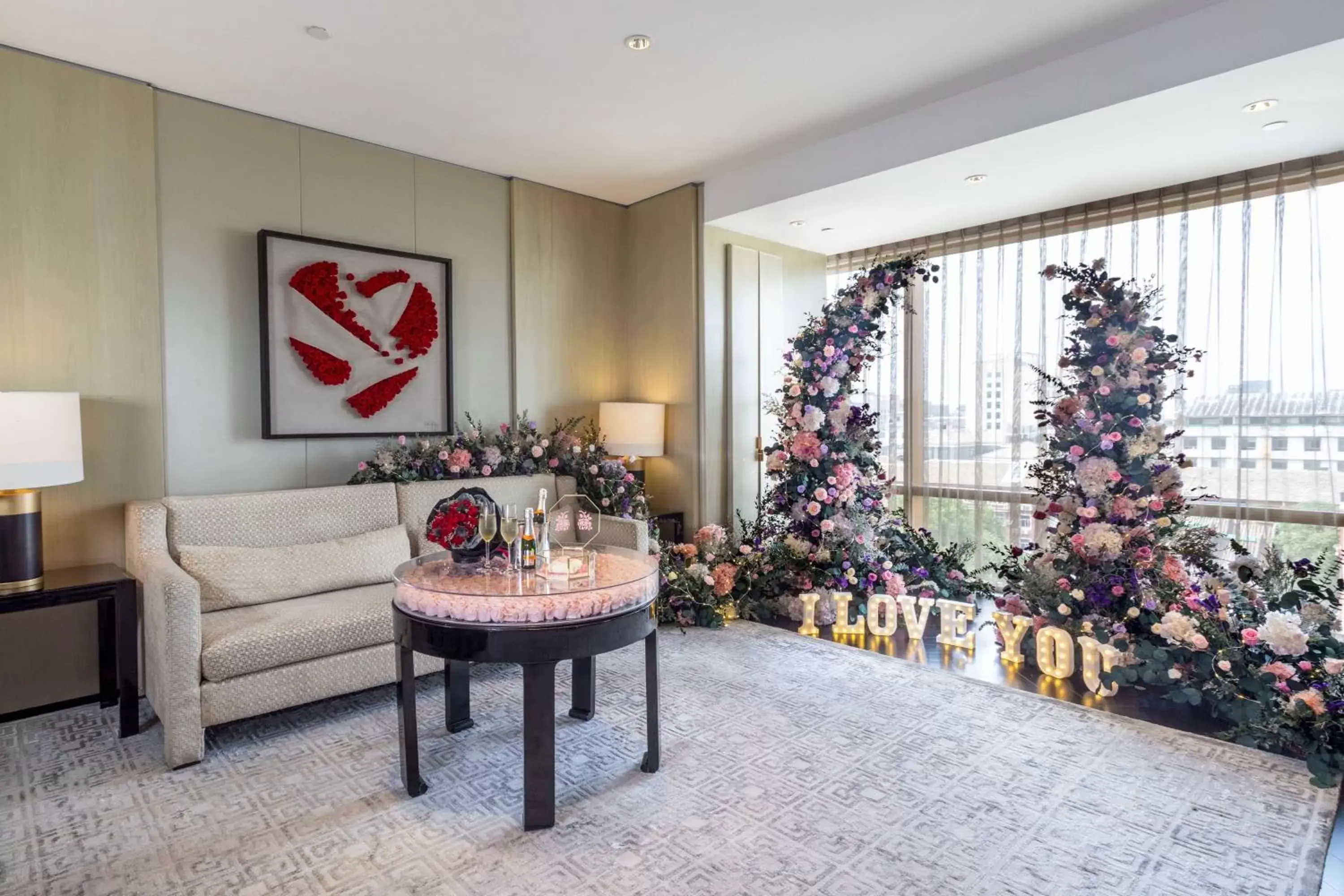 Living room in Waldorf Astoria Beijing