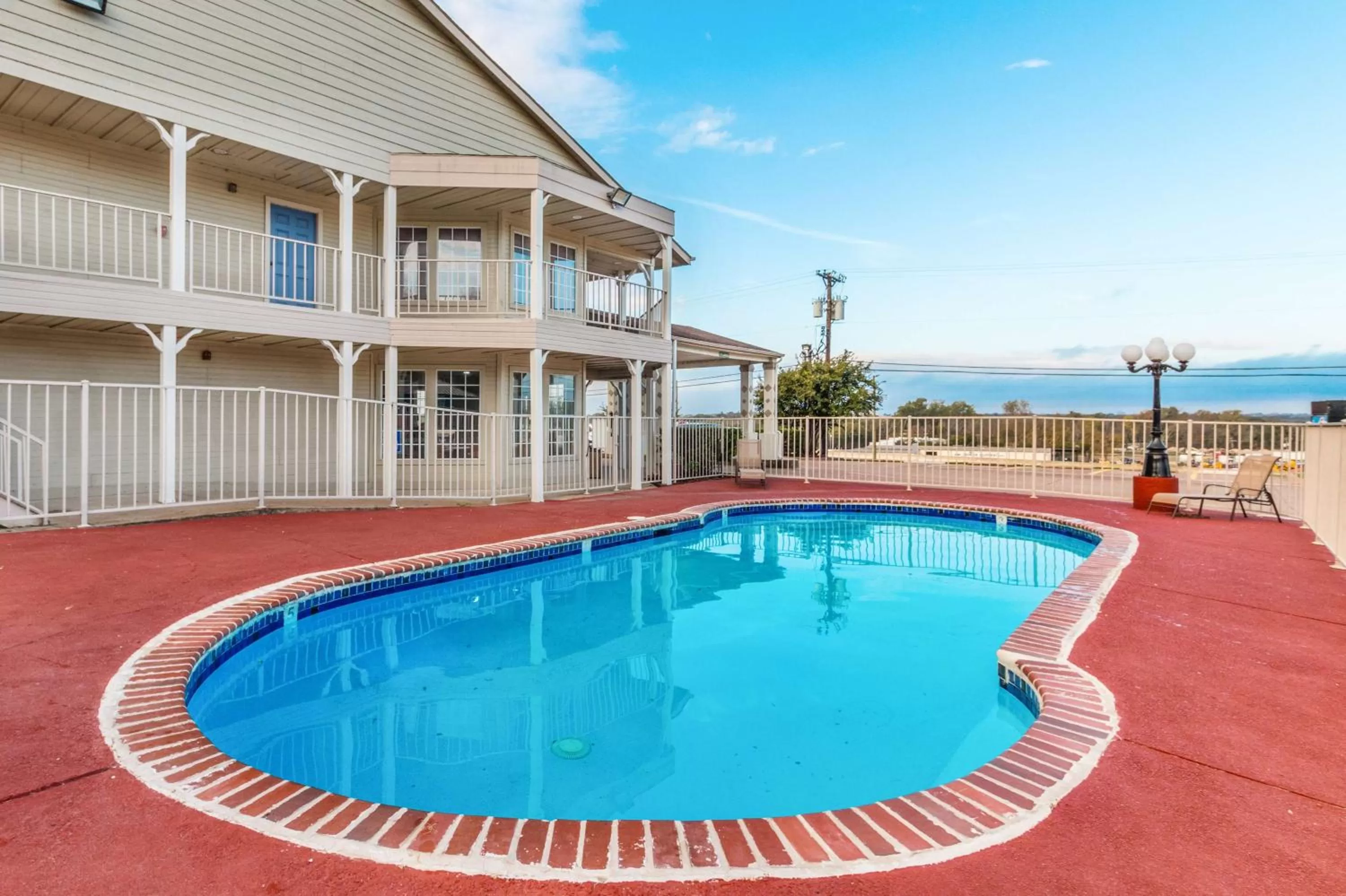 Pool view in Motel 6-Waxahachie, TX