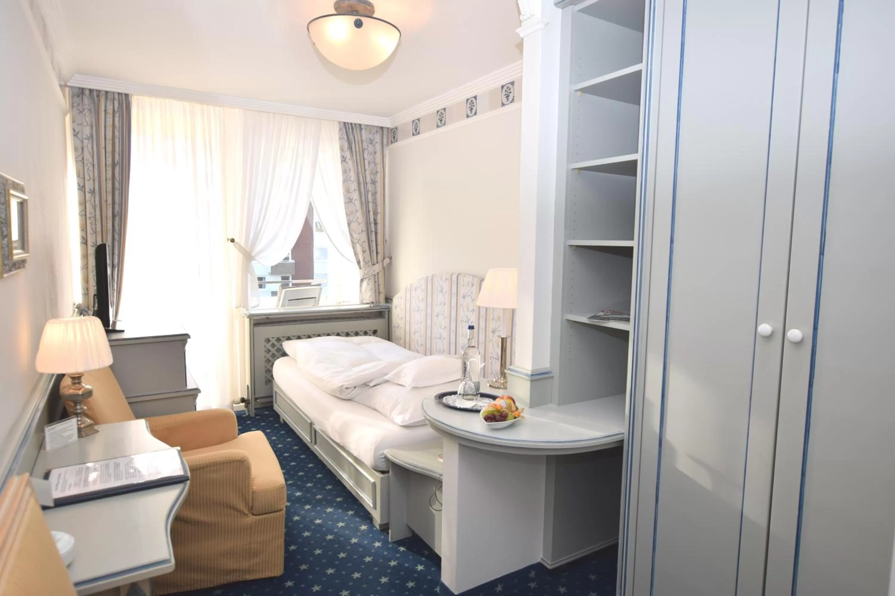 Day, Bed in Hotel Wiking Sylt