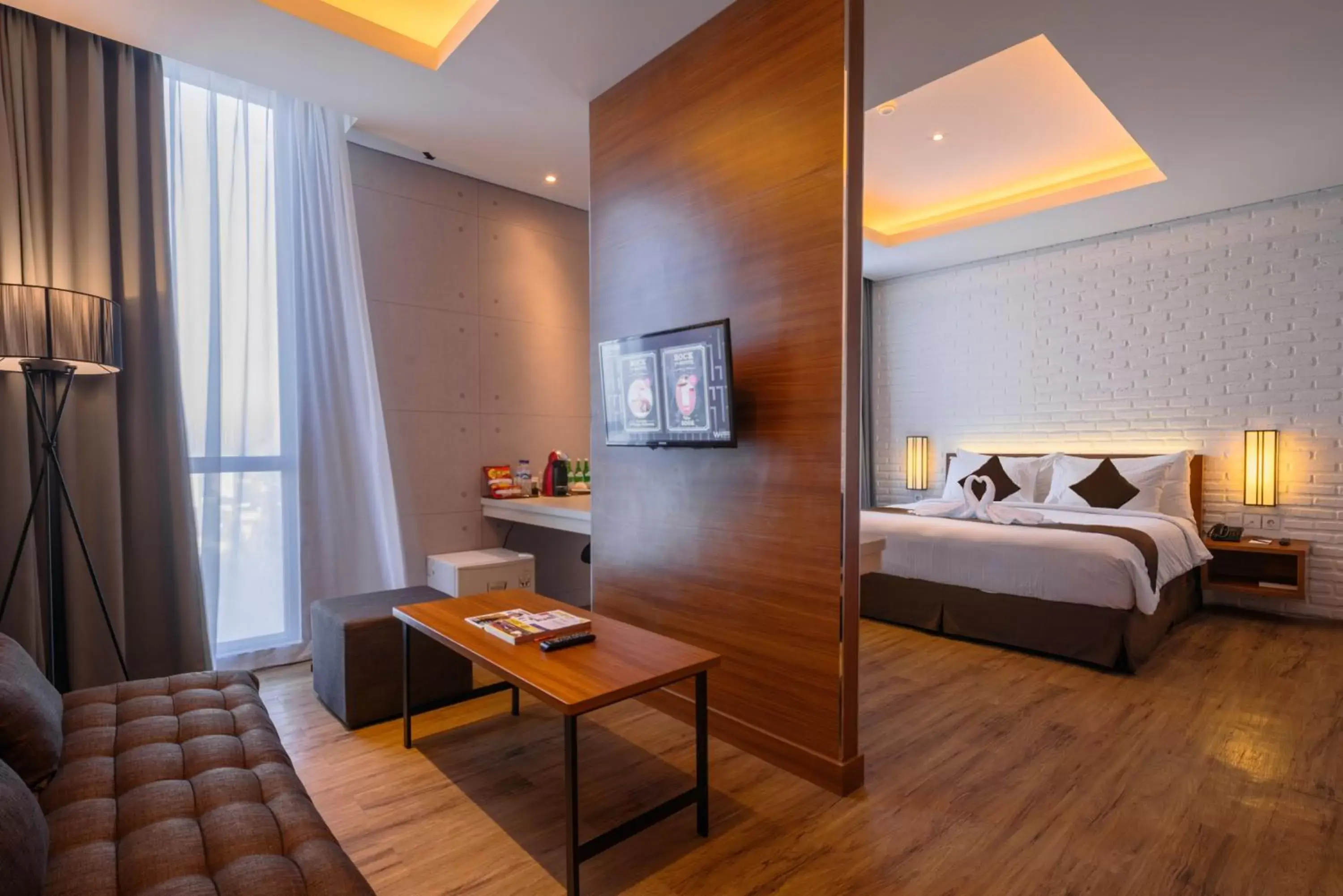 Bedroom in Luminor Hotel Jemursari By WH