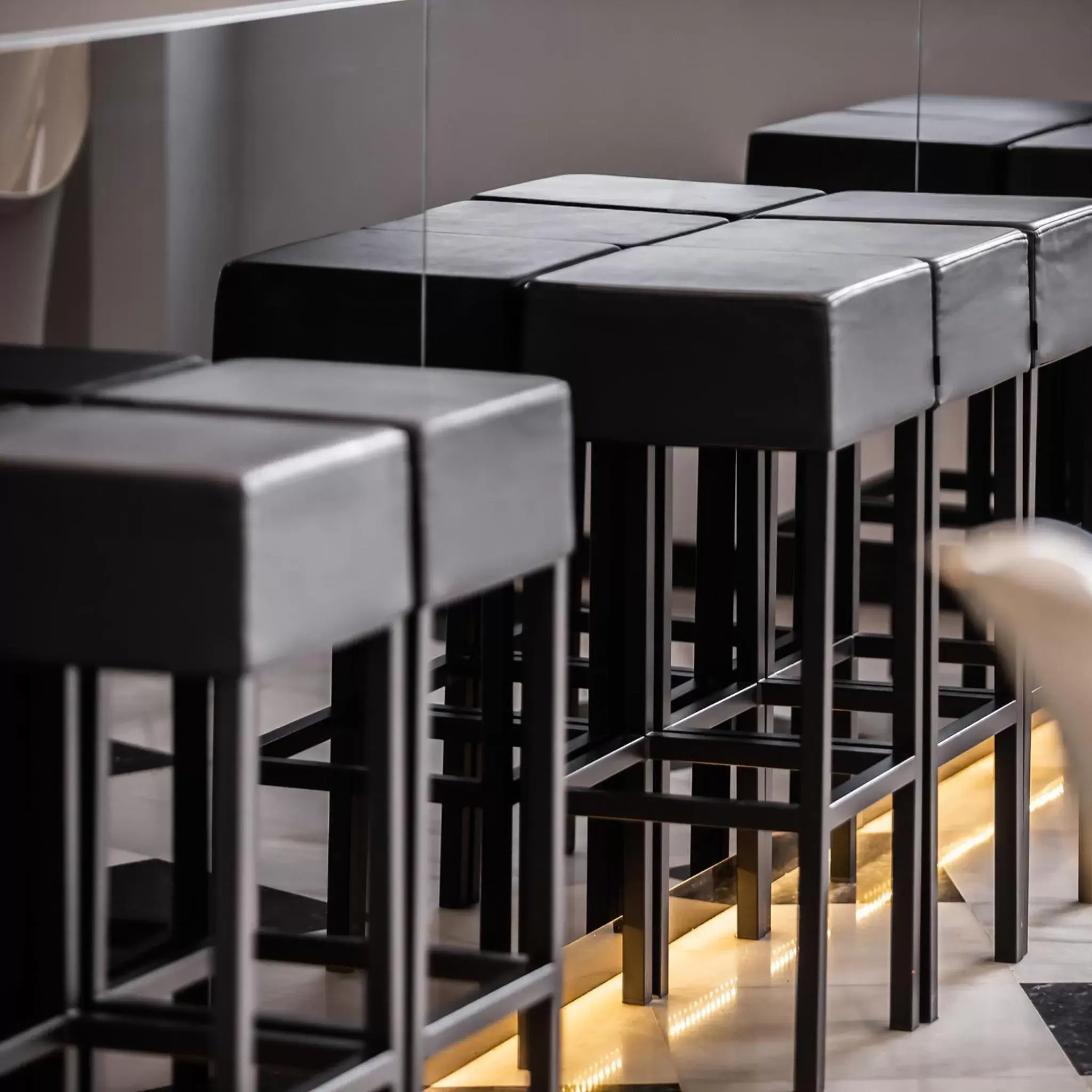 Lounge or bar in Monte Triana Lounge or bar in Monte Triana