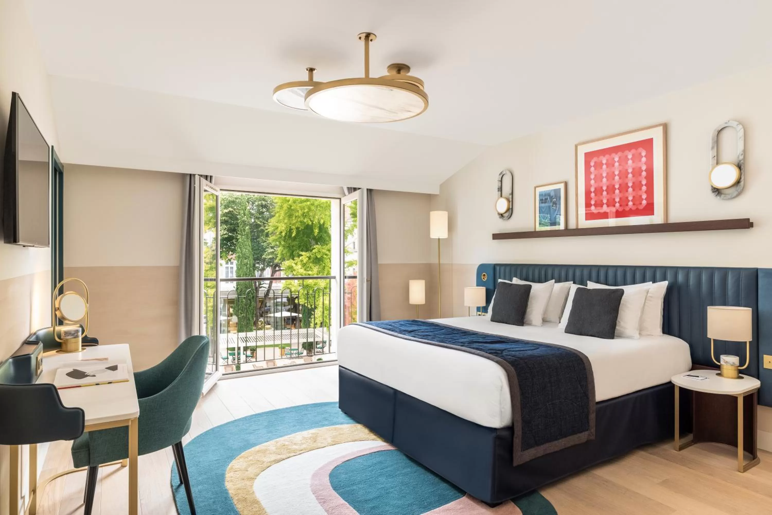 Bed in Maison Albar Hotels L’Imperator