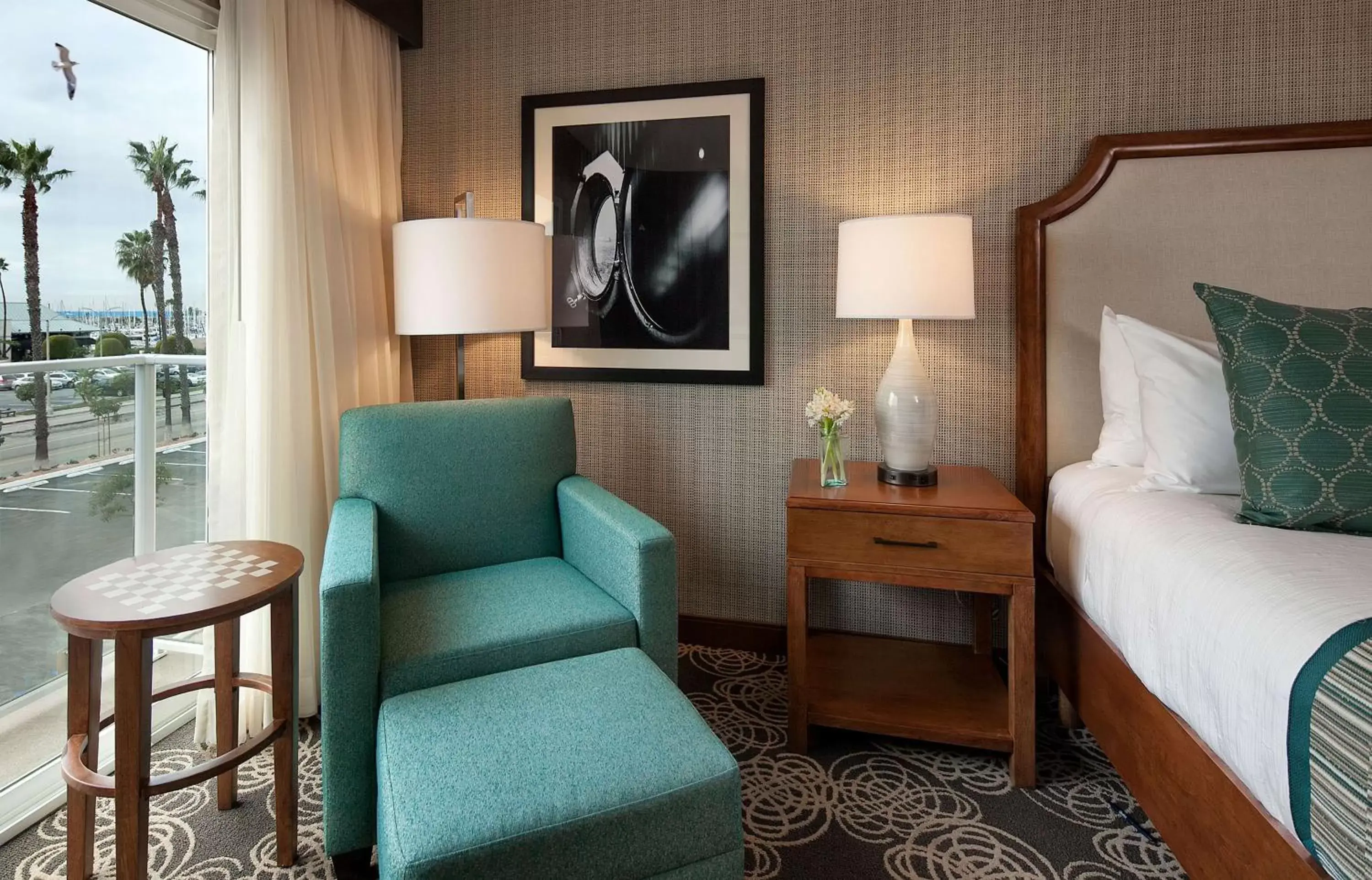 Bed, Seating Area in Redondo Beach Hotel, Tapestry Collection by Hilton