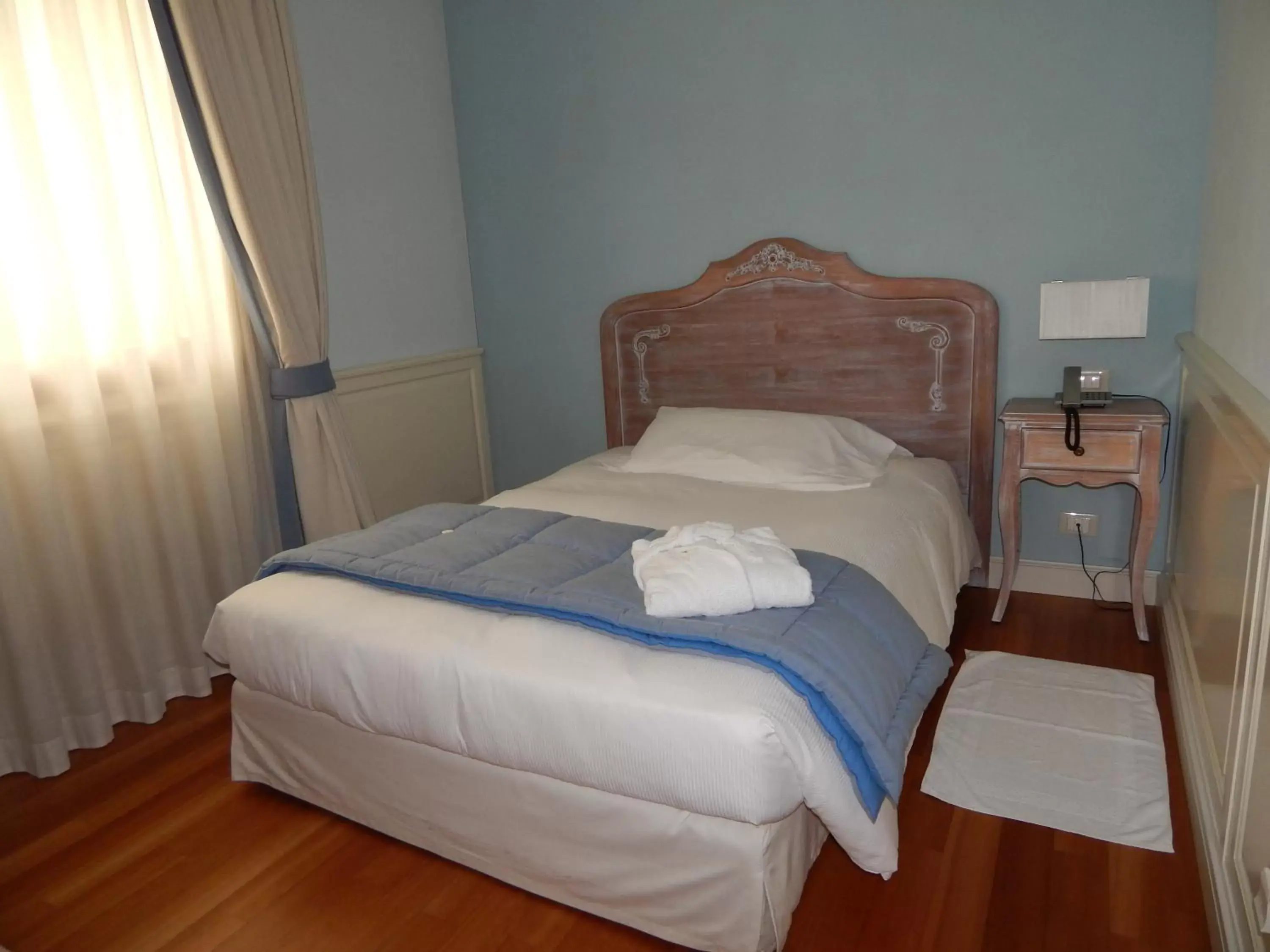Photo of the whole room, Bed in Hotel Antico Mulino