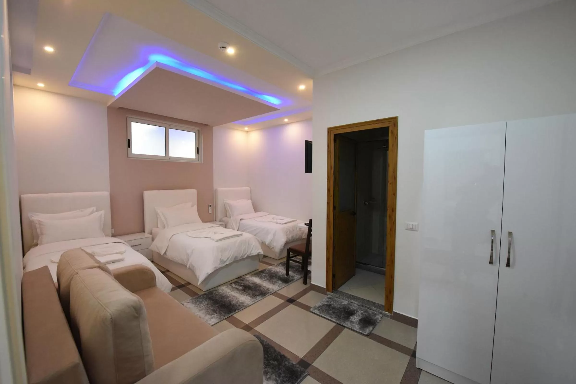 Bed in Buna Park Hotel