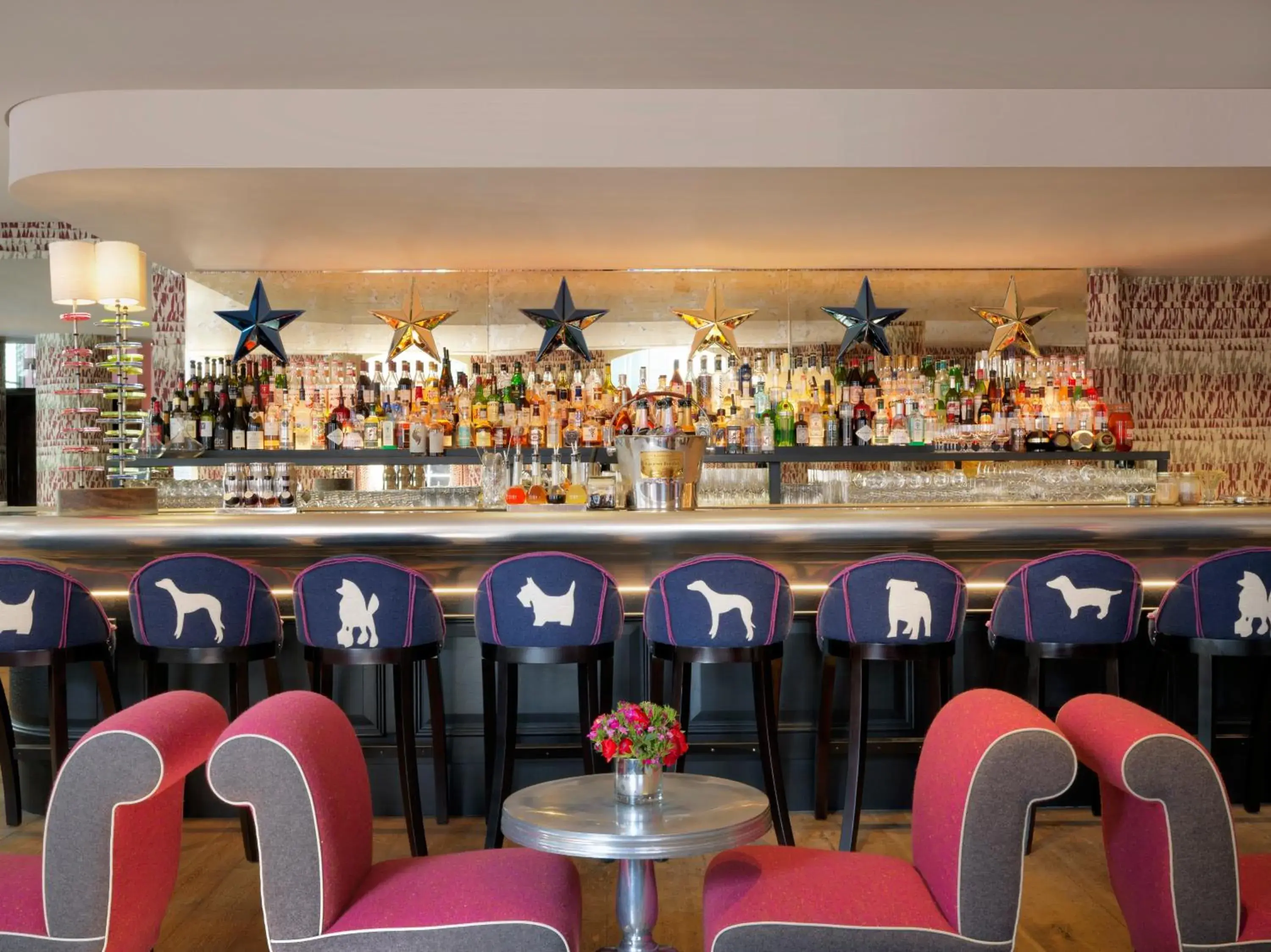 Restaurant/places to eat, Lounge/Bar in Haymarket Hotel, Firmdale Hotels