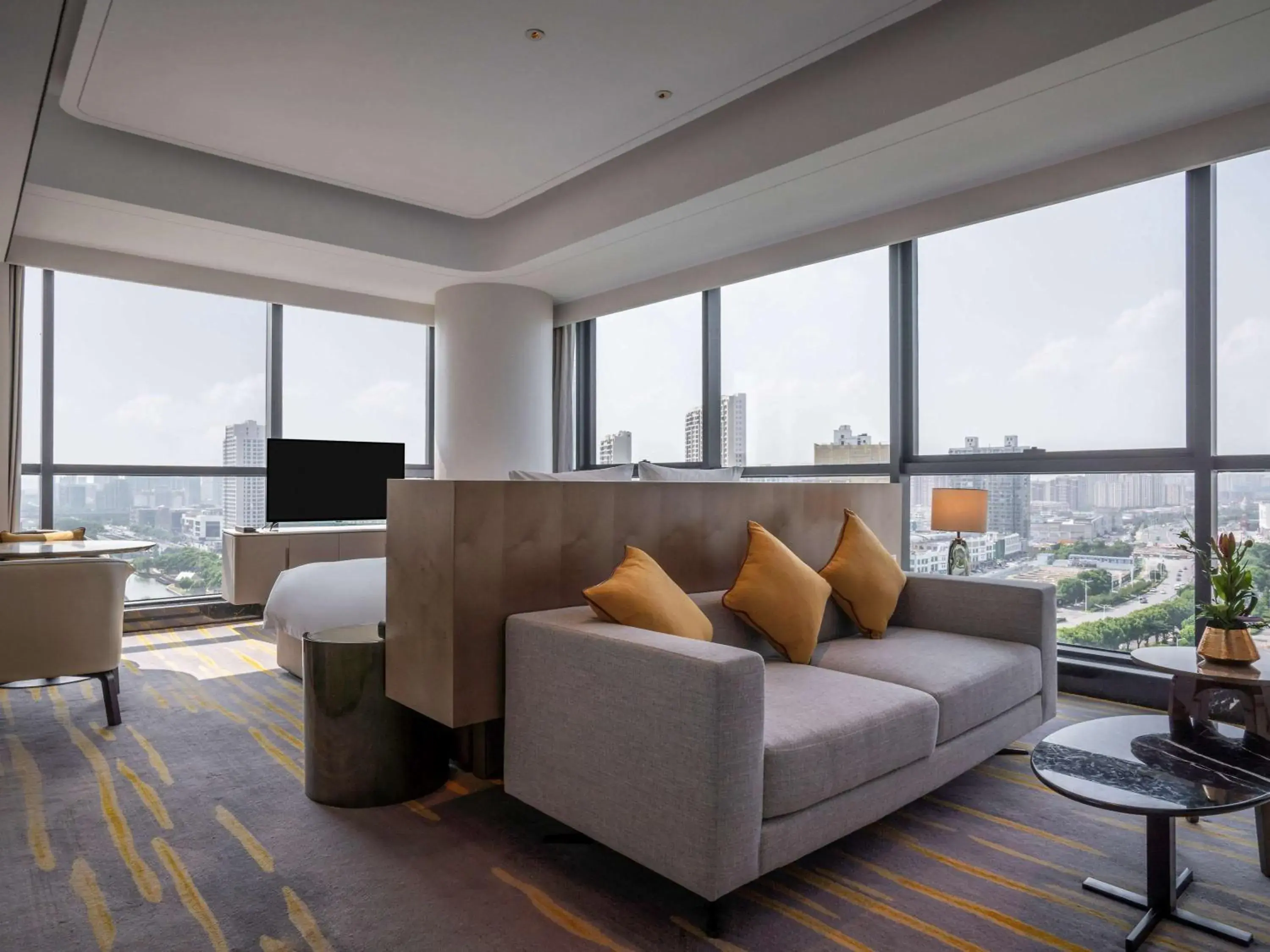 Bedroom, Seating Area in Pullman Suzhou Zhonghui