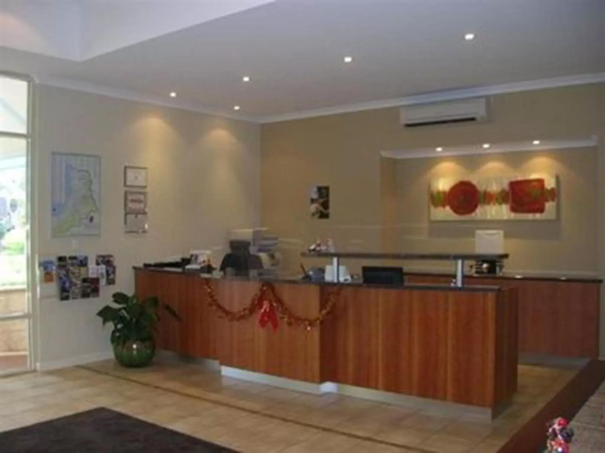 Lobby or reception, Kitchen/Kitchenette in Collie Ridge Resort