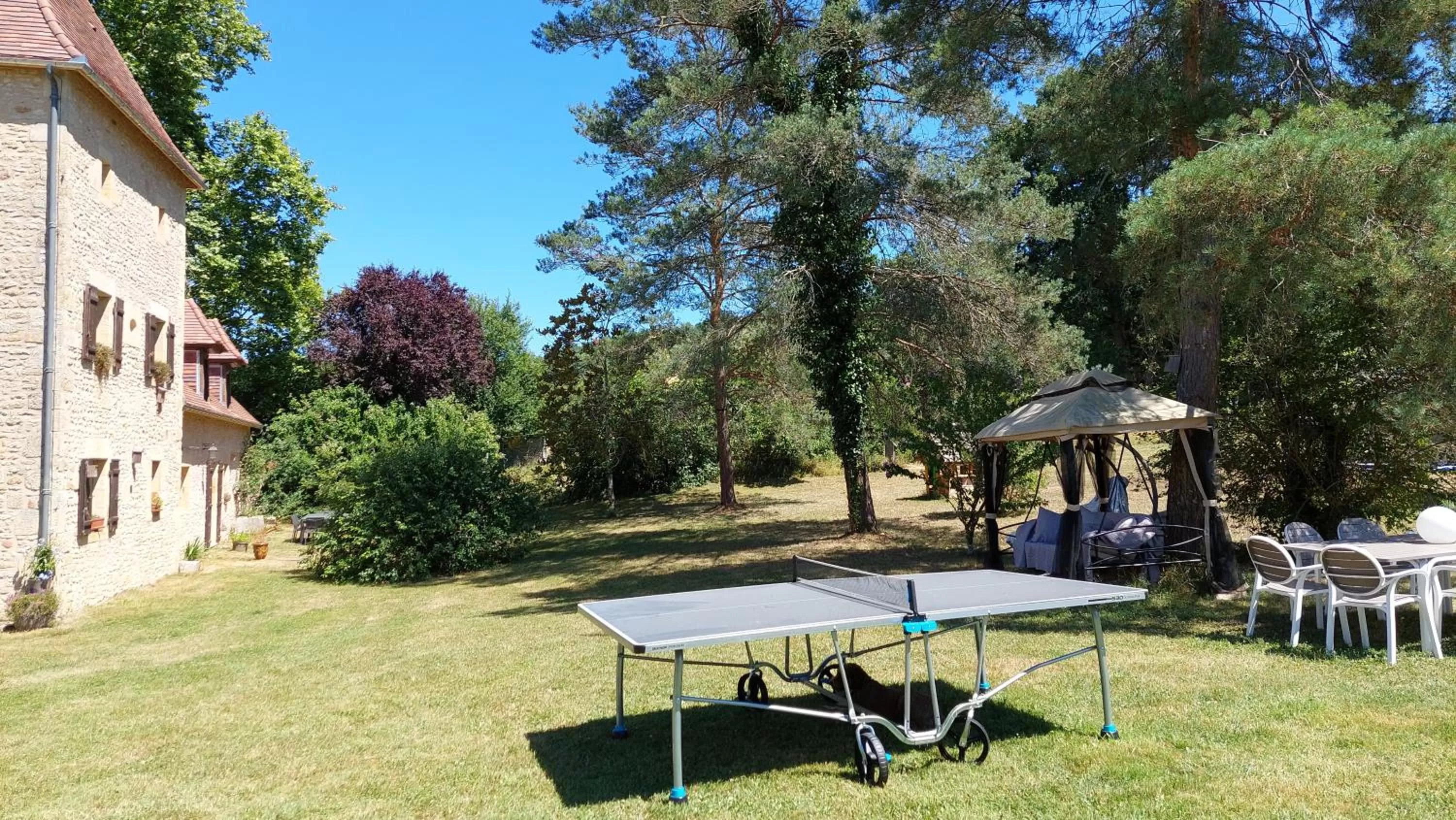 Garden in Ferme des Petites Oreilles 4 étoiles