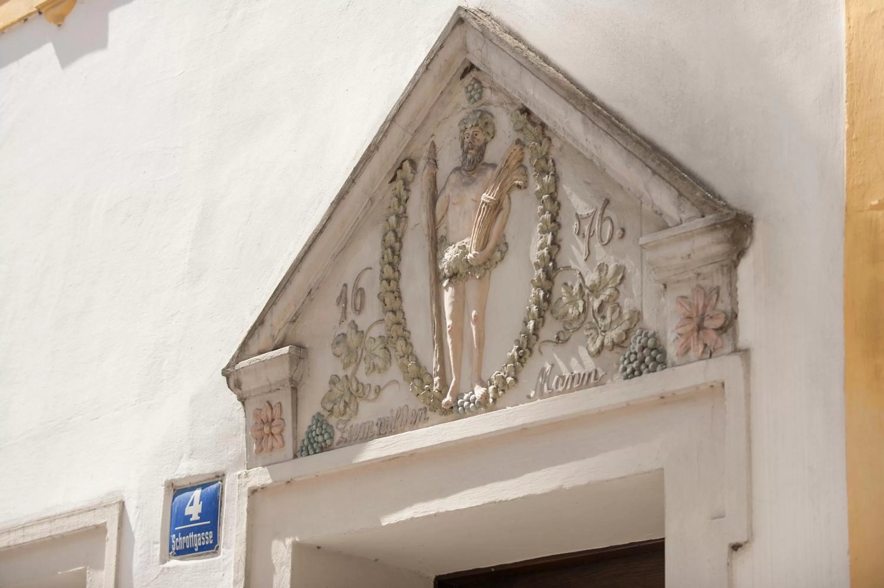 Facade/entrance in Hotel Wilder Mann