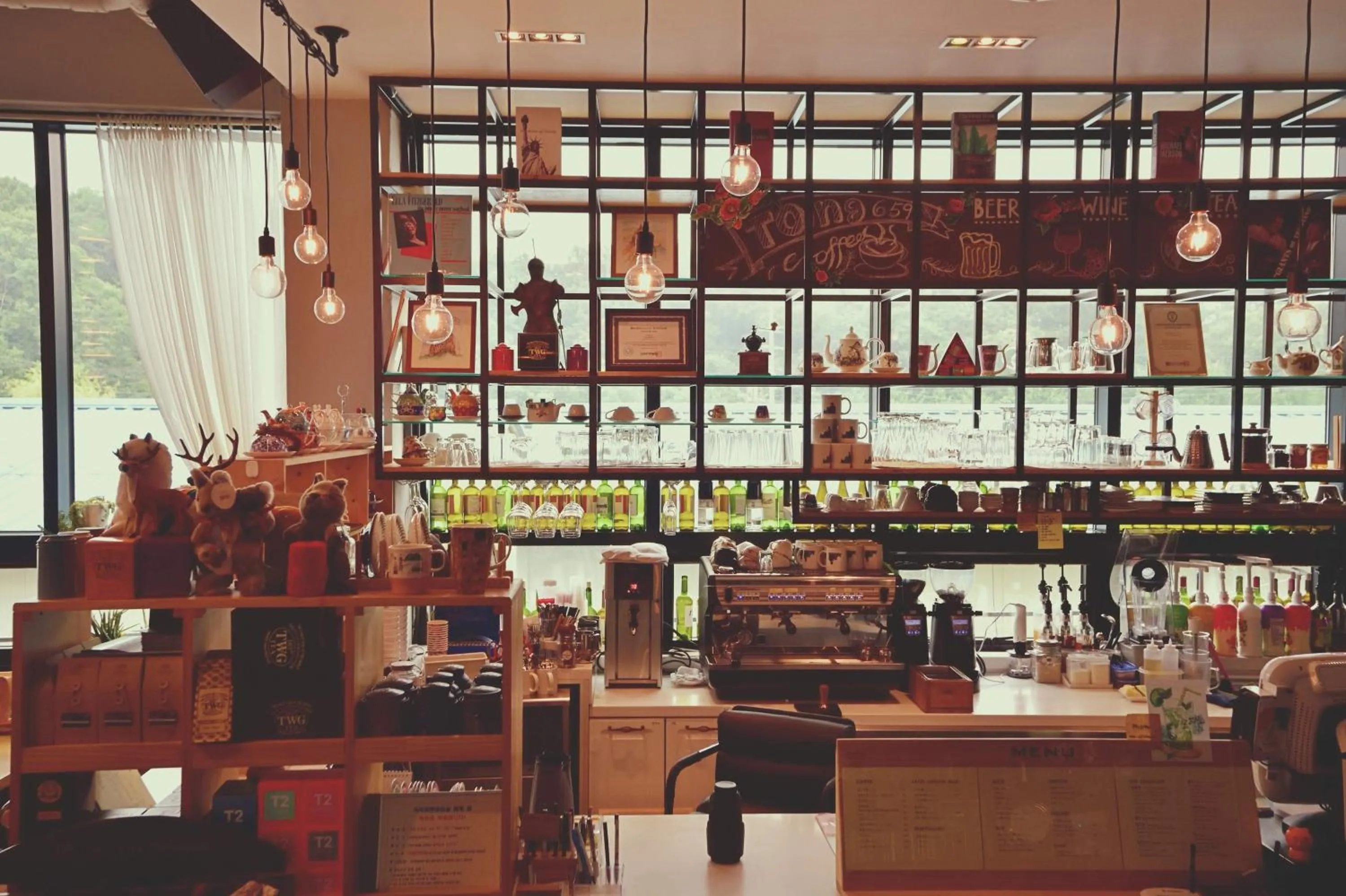 Library in Andong Poong-gyung HOSTEL n LIBRARY