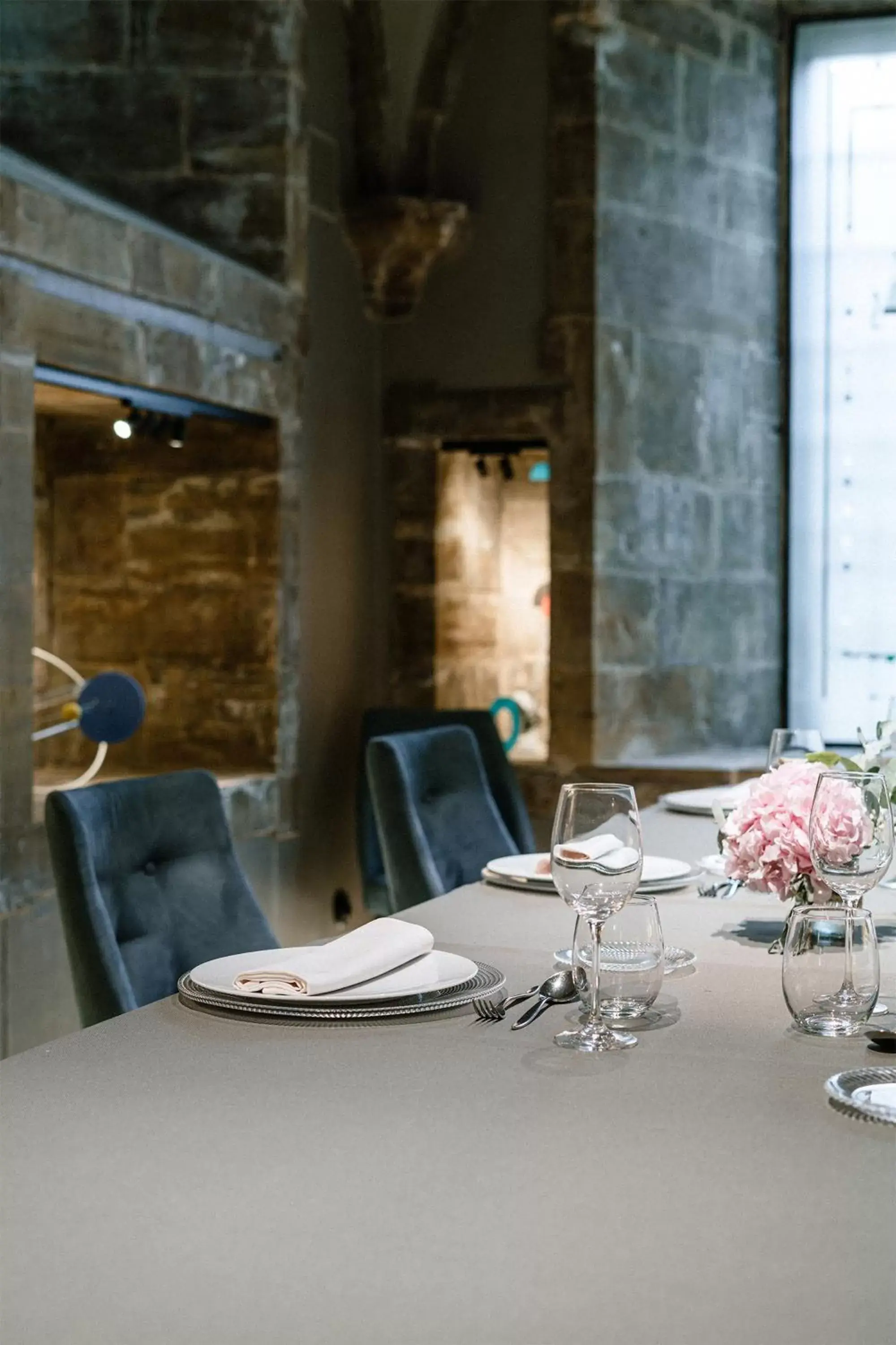 Business facilities, Restaurant/Places to Eat in Palacio de Aviles Affiliated By Melia