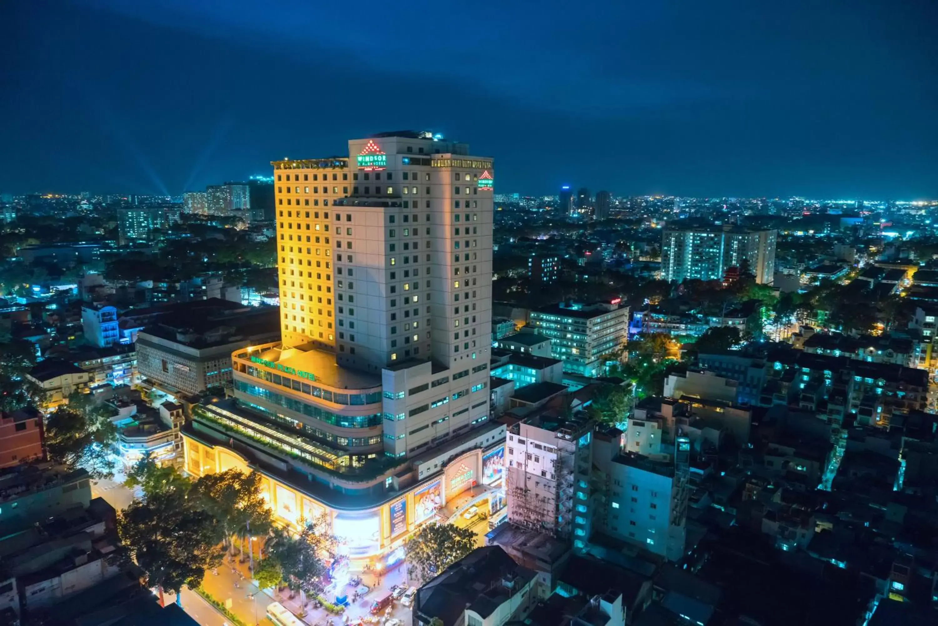 Bird's eye view, Bird's-eye View in Windsor Plaza Hotel