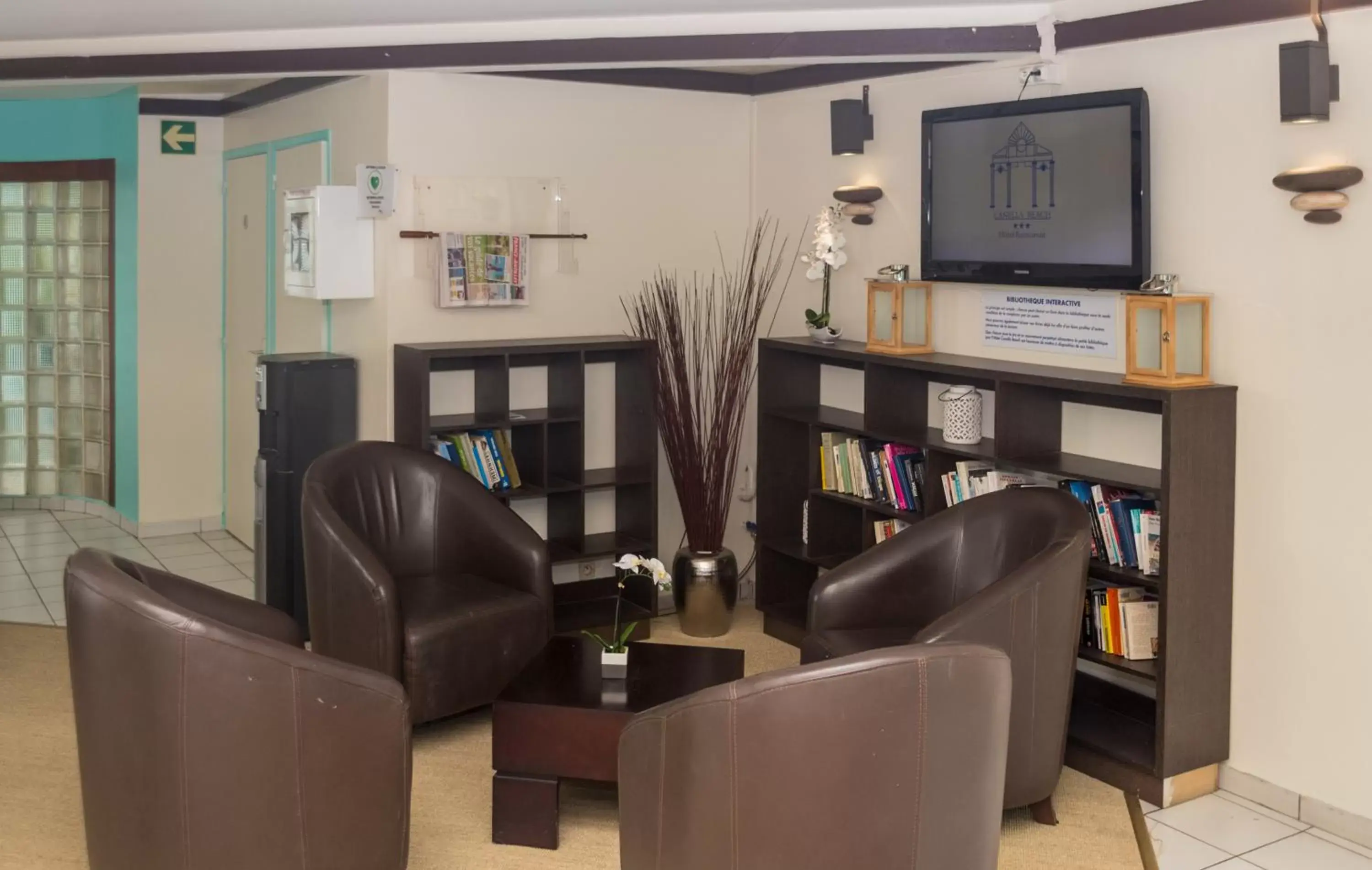 Communal lounge/ TV room, Lobby/Reception in Canella Beach Hotel