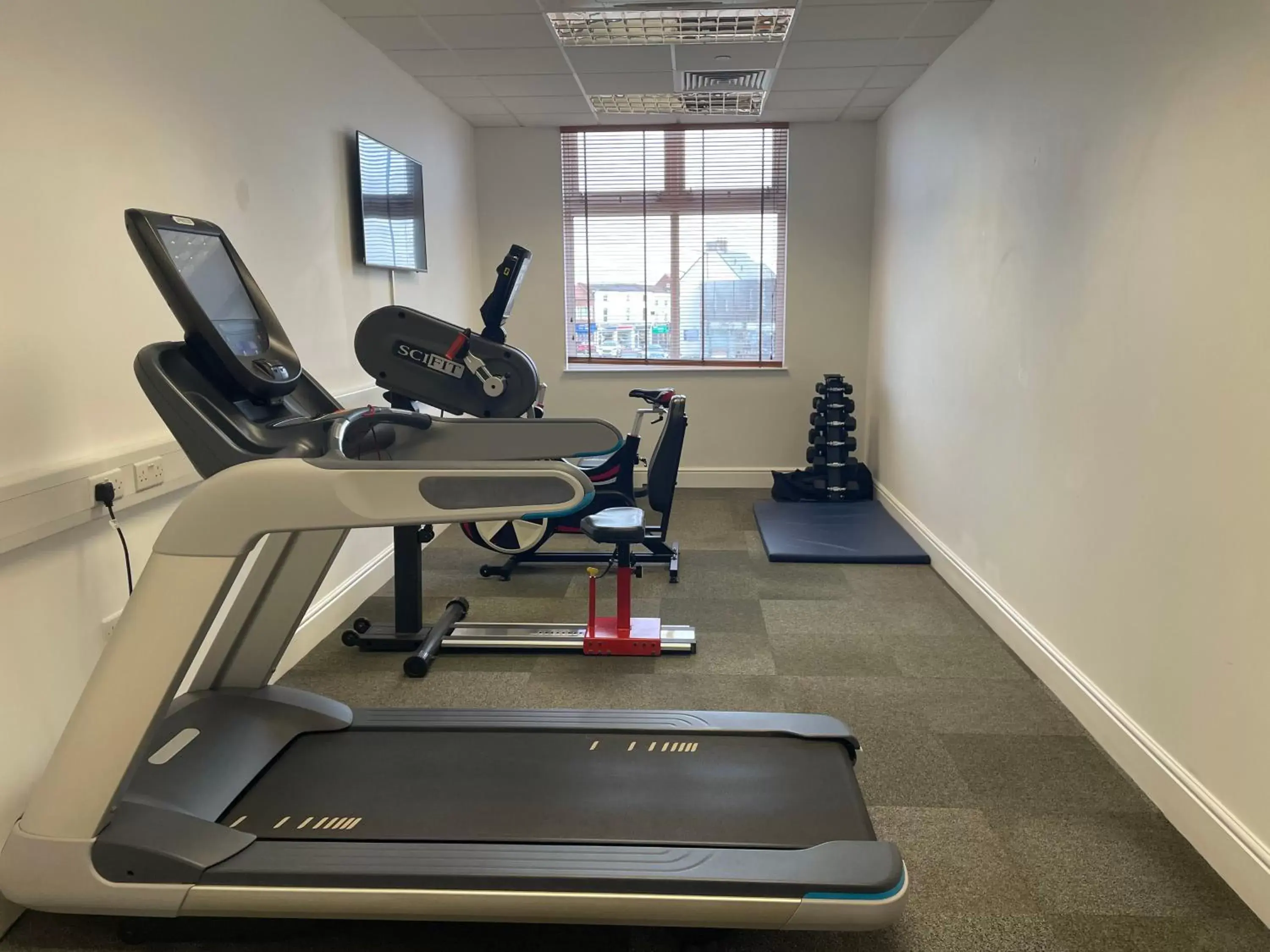 Fitness centre/facilities in Holiday Inn Kenilworth - Warwick by IHG Fitness centre/facilities in Holiday Inn Kenilworth - Warwick by IHG
